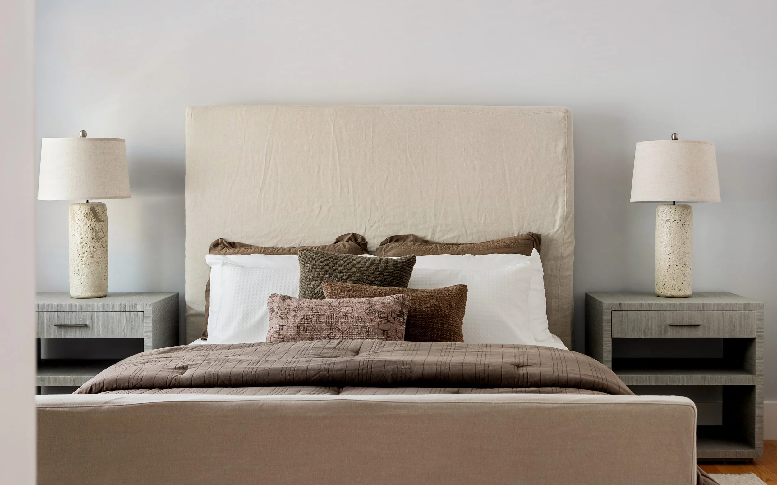 Bed 2-04926.jpg