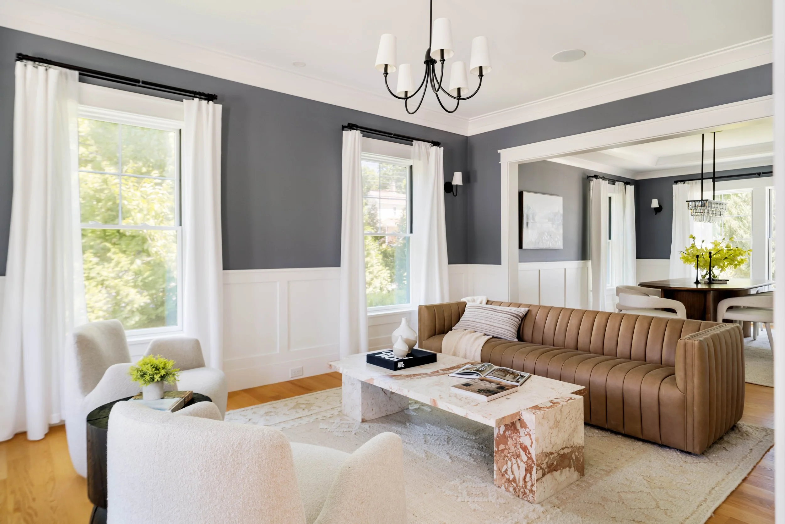 Living Room-04426.jpg