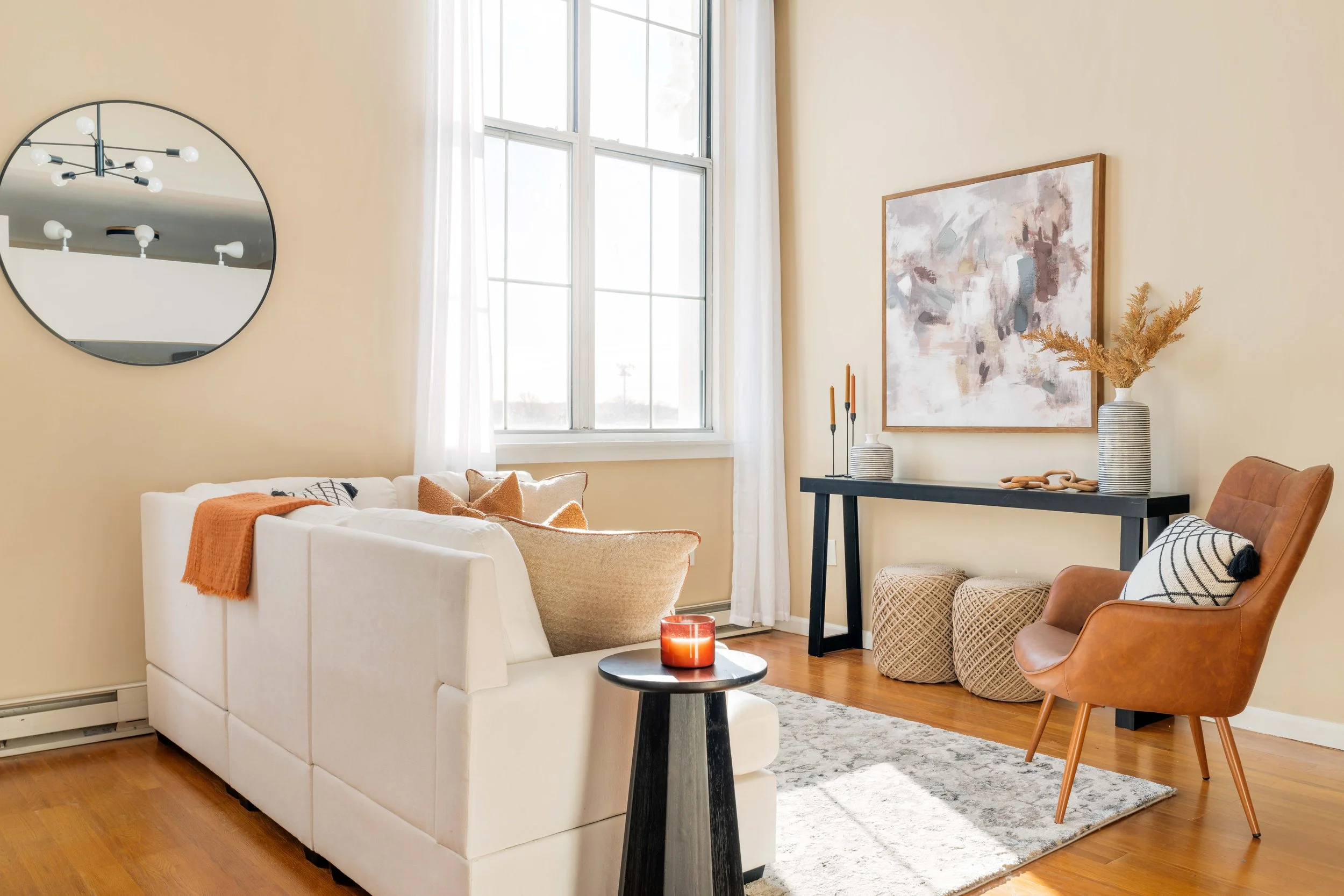 Living Room-04304.jpg