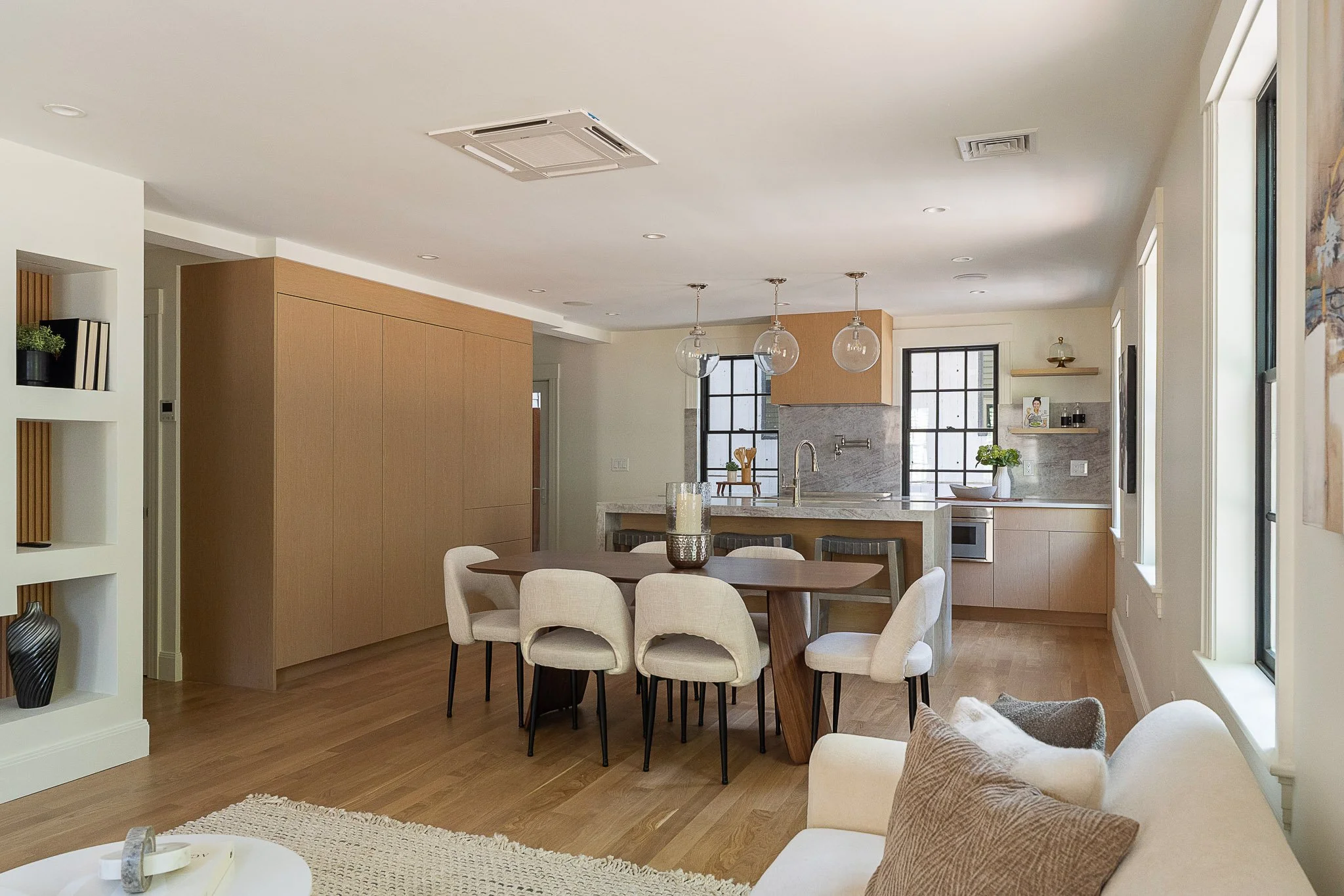MLS_2_INTERIORS(10).jpg