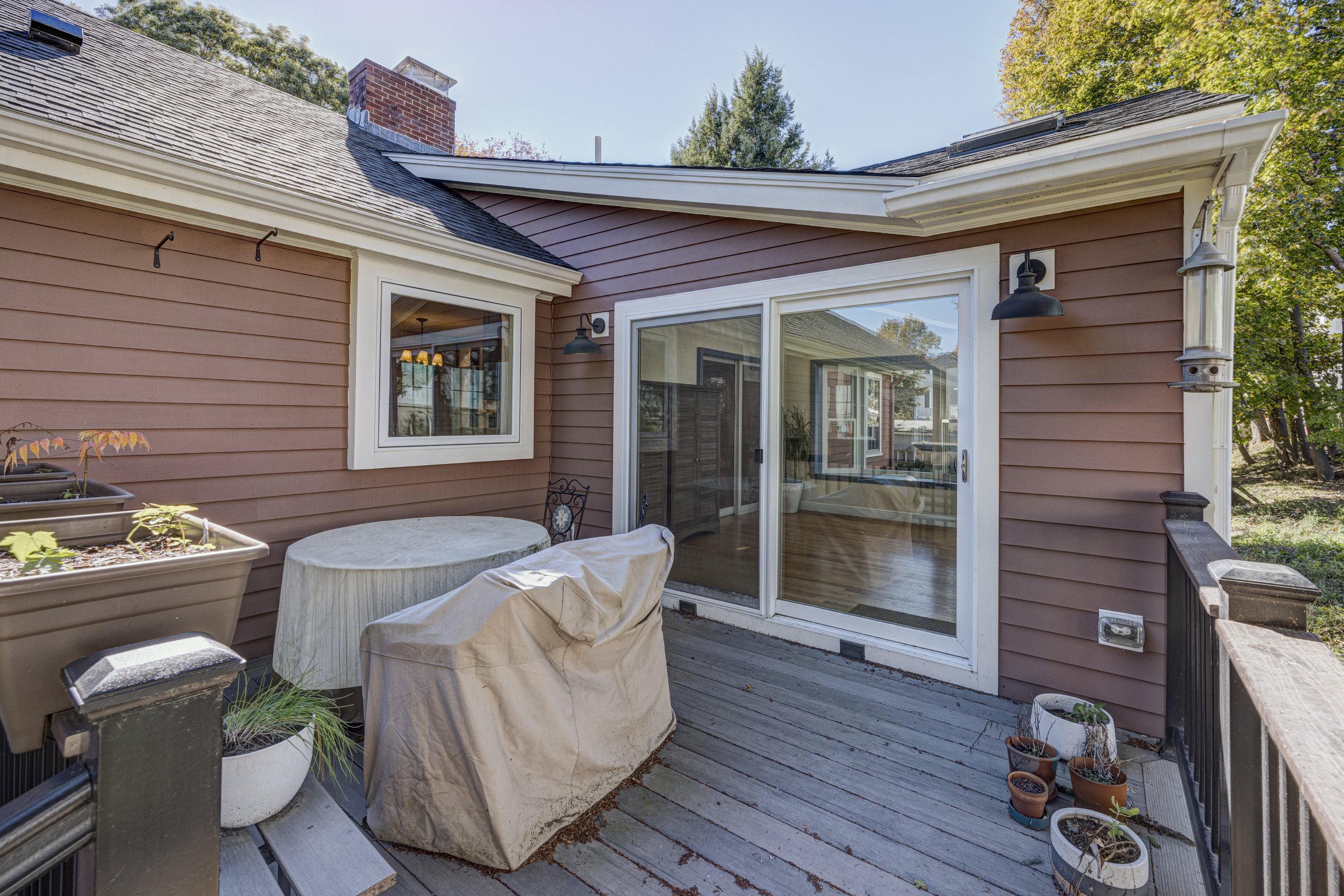 6 Lois lane Exterior - Some Interior-26.jpg