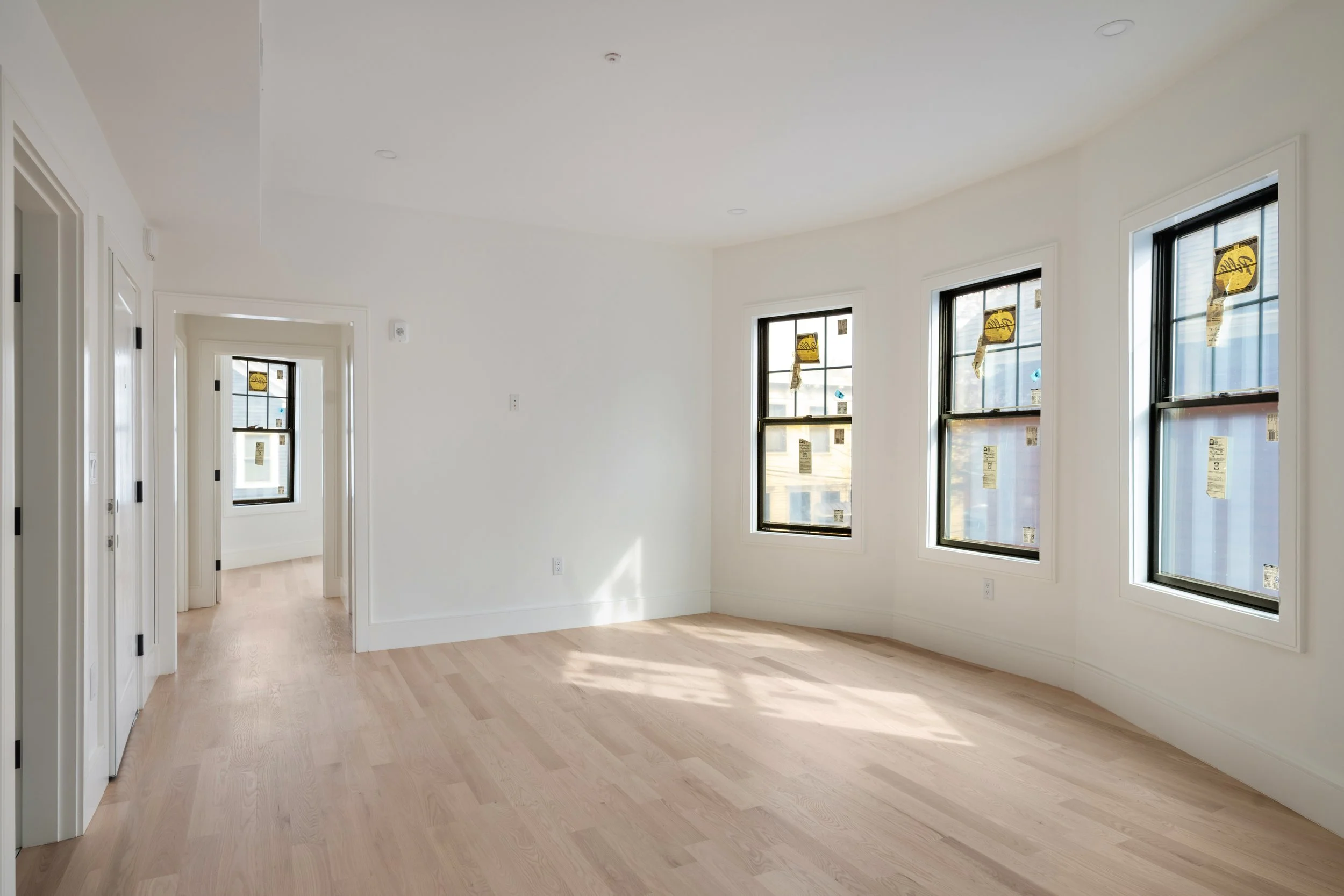 WEB-PRINT_-2_INTERIORS(2).jpg