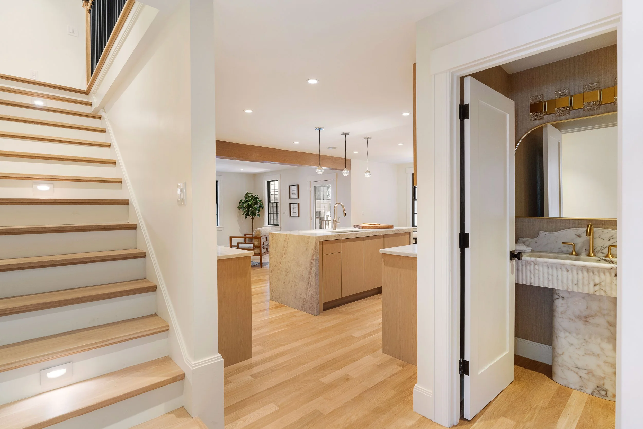 WEB-PRINT_-2_INTERIORS(3).jpg