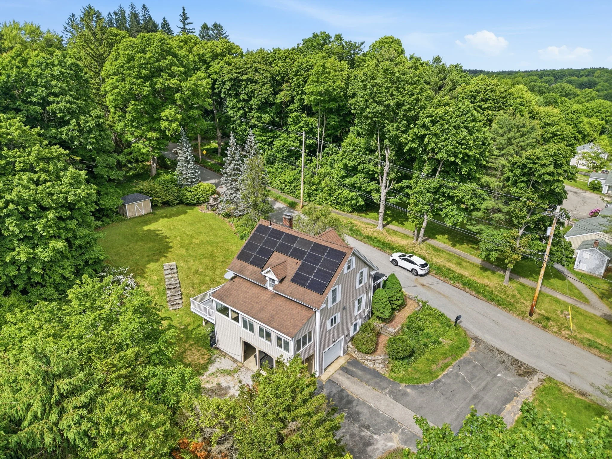 49-web-or-mls-98_Walnut_St_North_Brookfield_MA_049.jpg