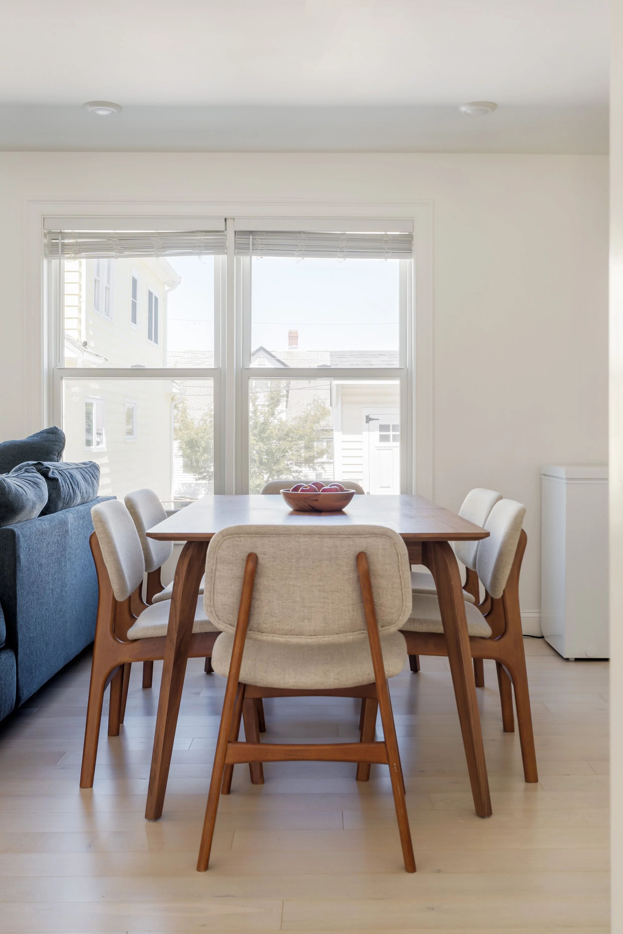 Dining Room-01726.jpg