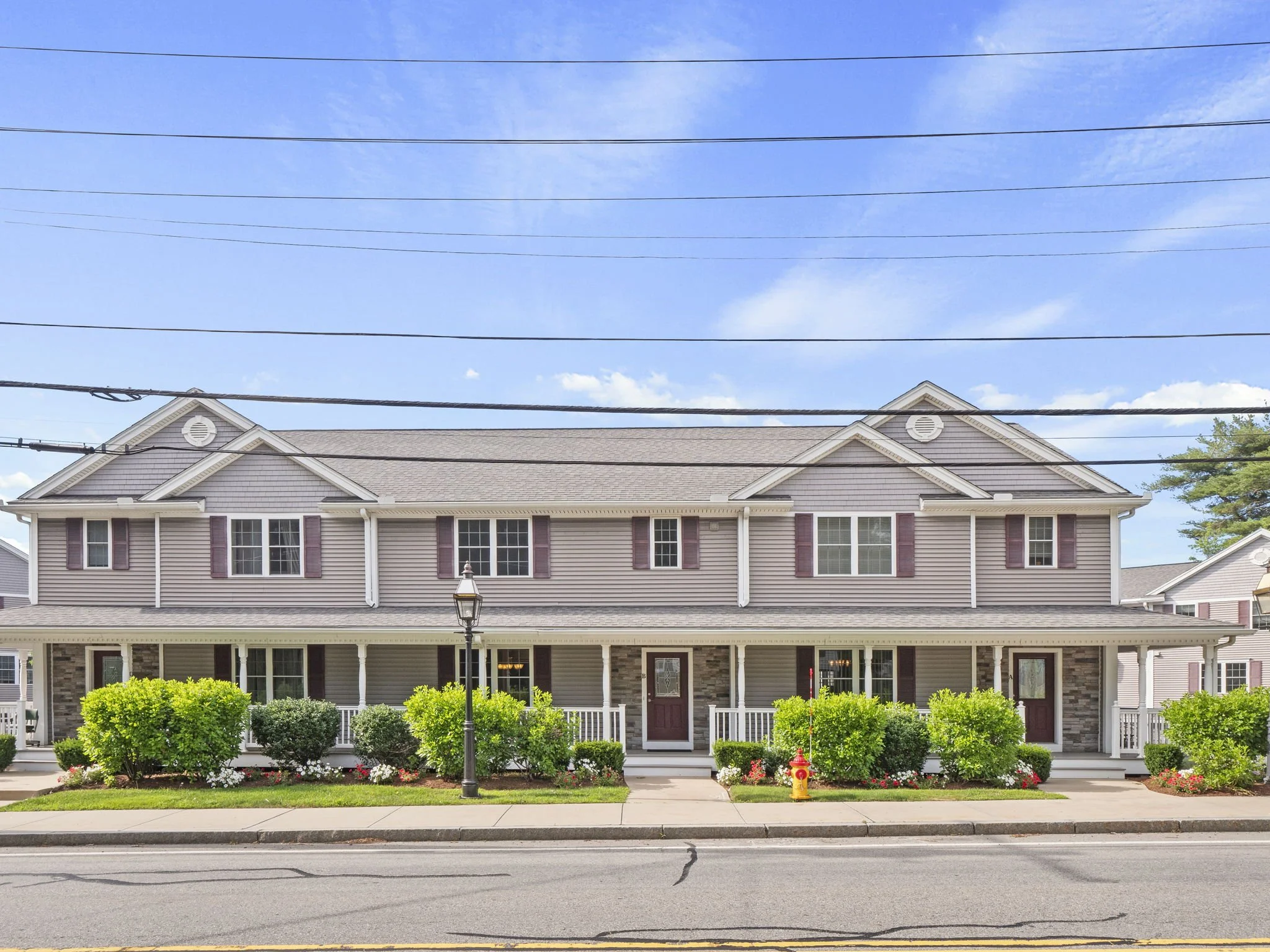 43-web-or-mls-262 Winn St B Burlington MA 42.jpg