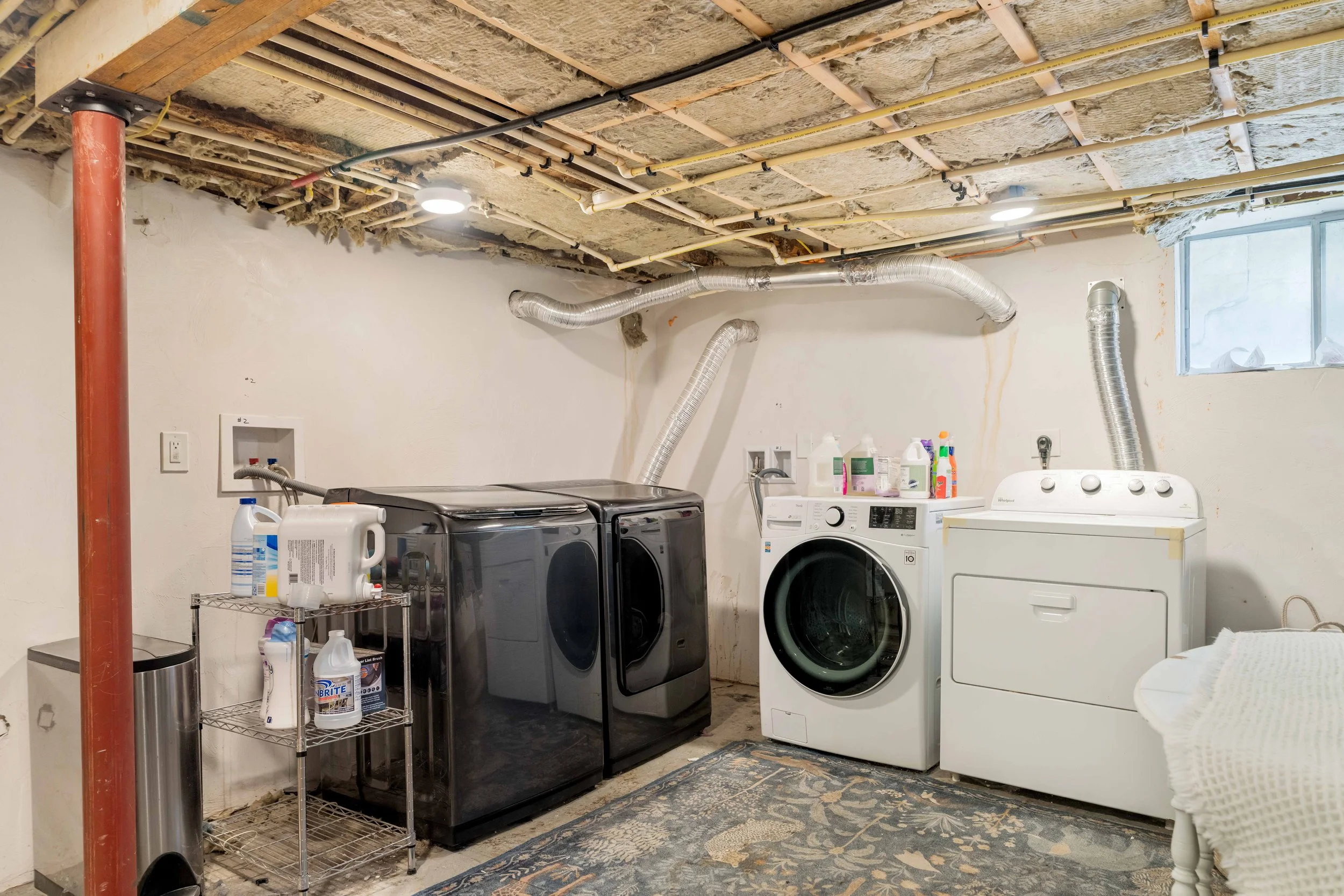 Laundry.jpg
