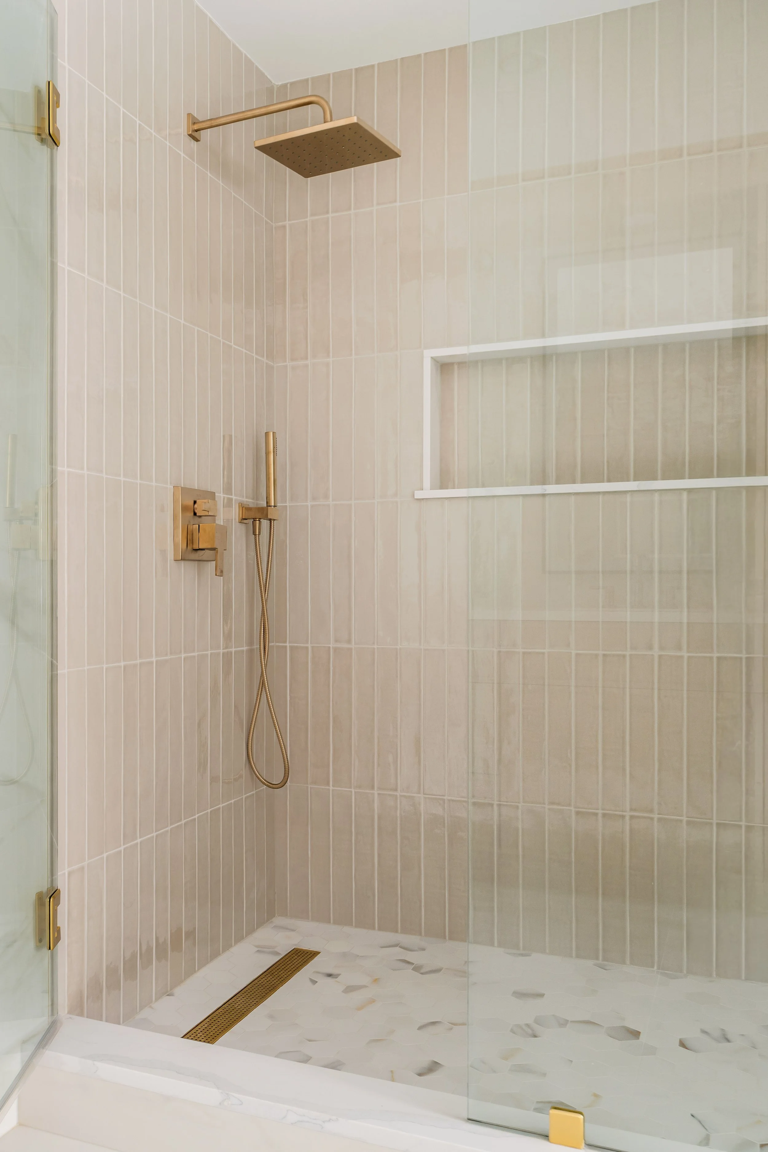 Primary Bed Bath  WIC-02082.jpg