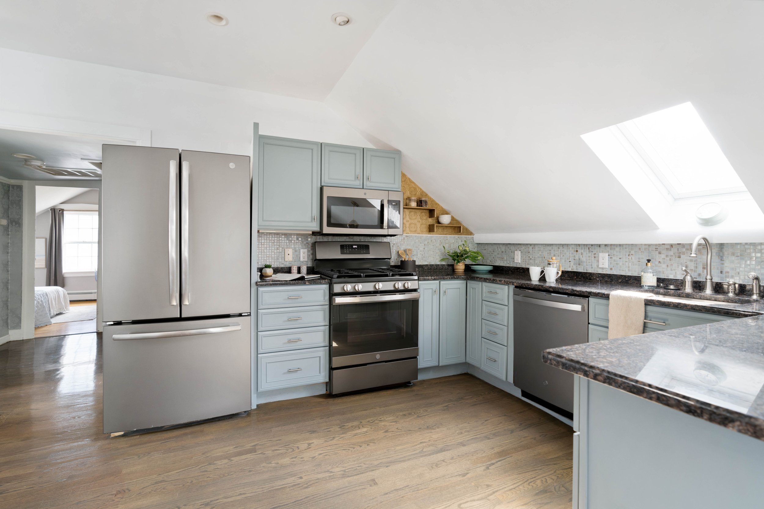 Kitchen, Dining-11.jpg