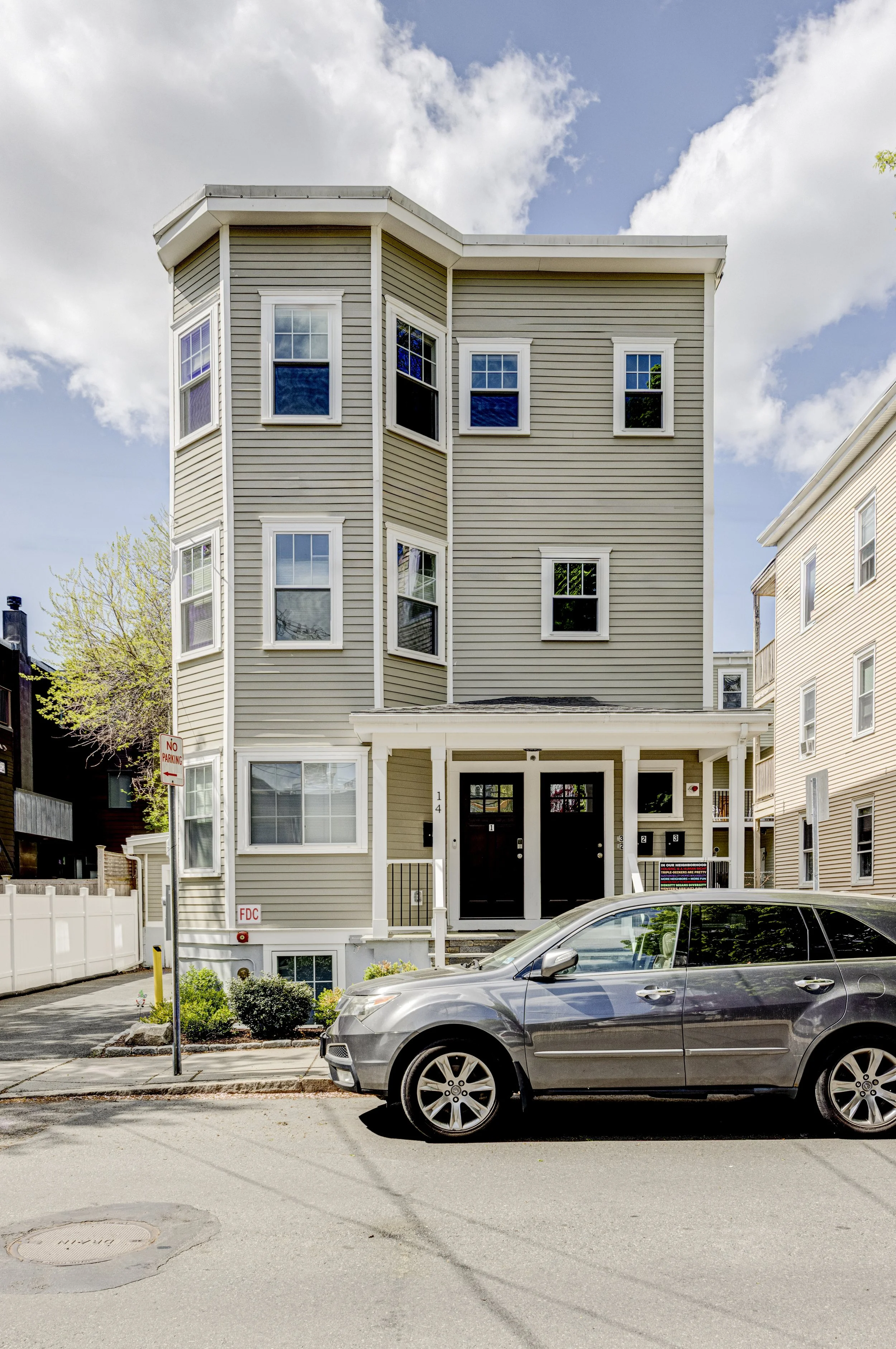 14 Valentine St. #2 For Web-40.jpg