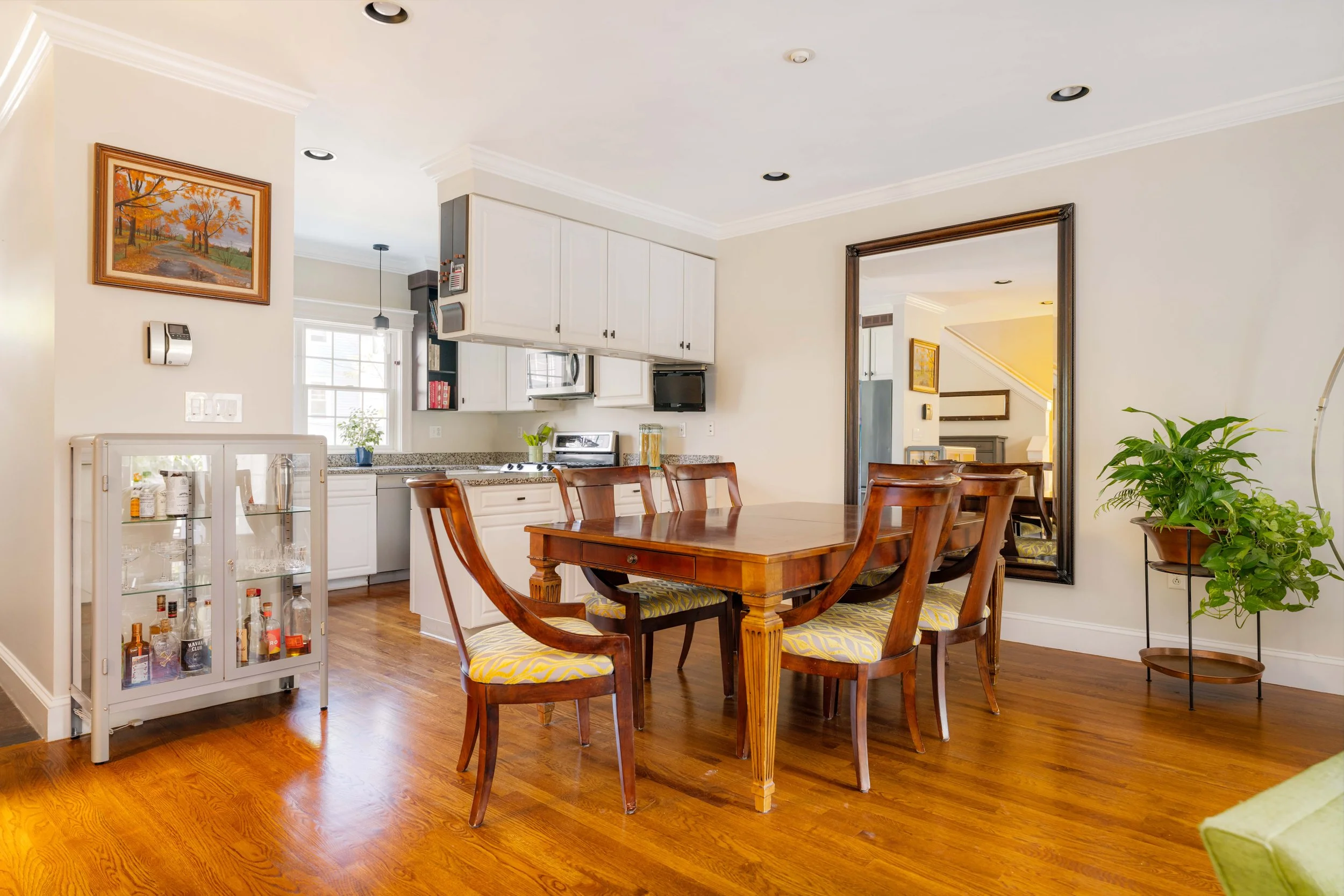 Living Dining Room-21.jpg