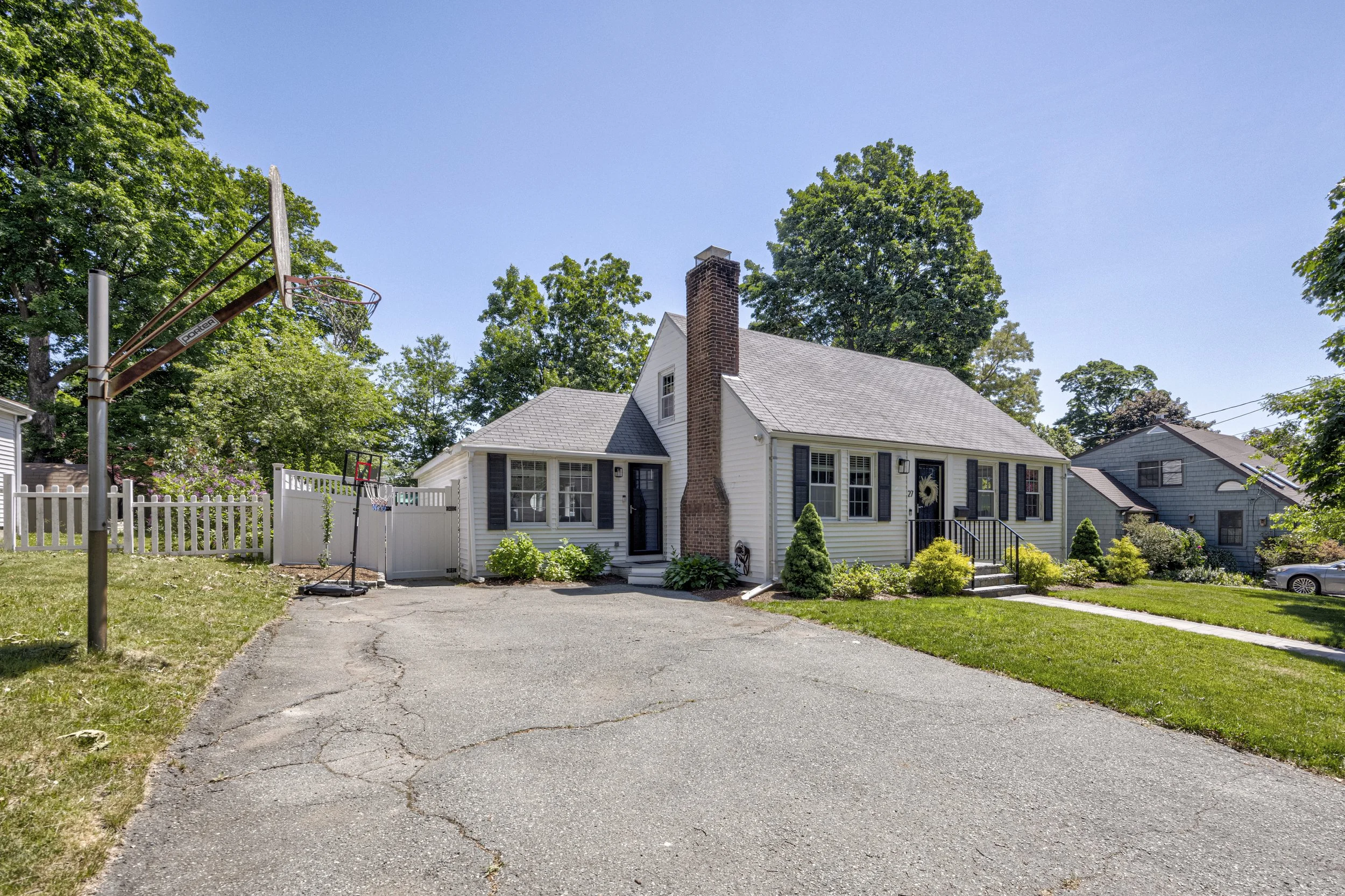 27 Lawnview Drive For Web-57.jpg