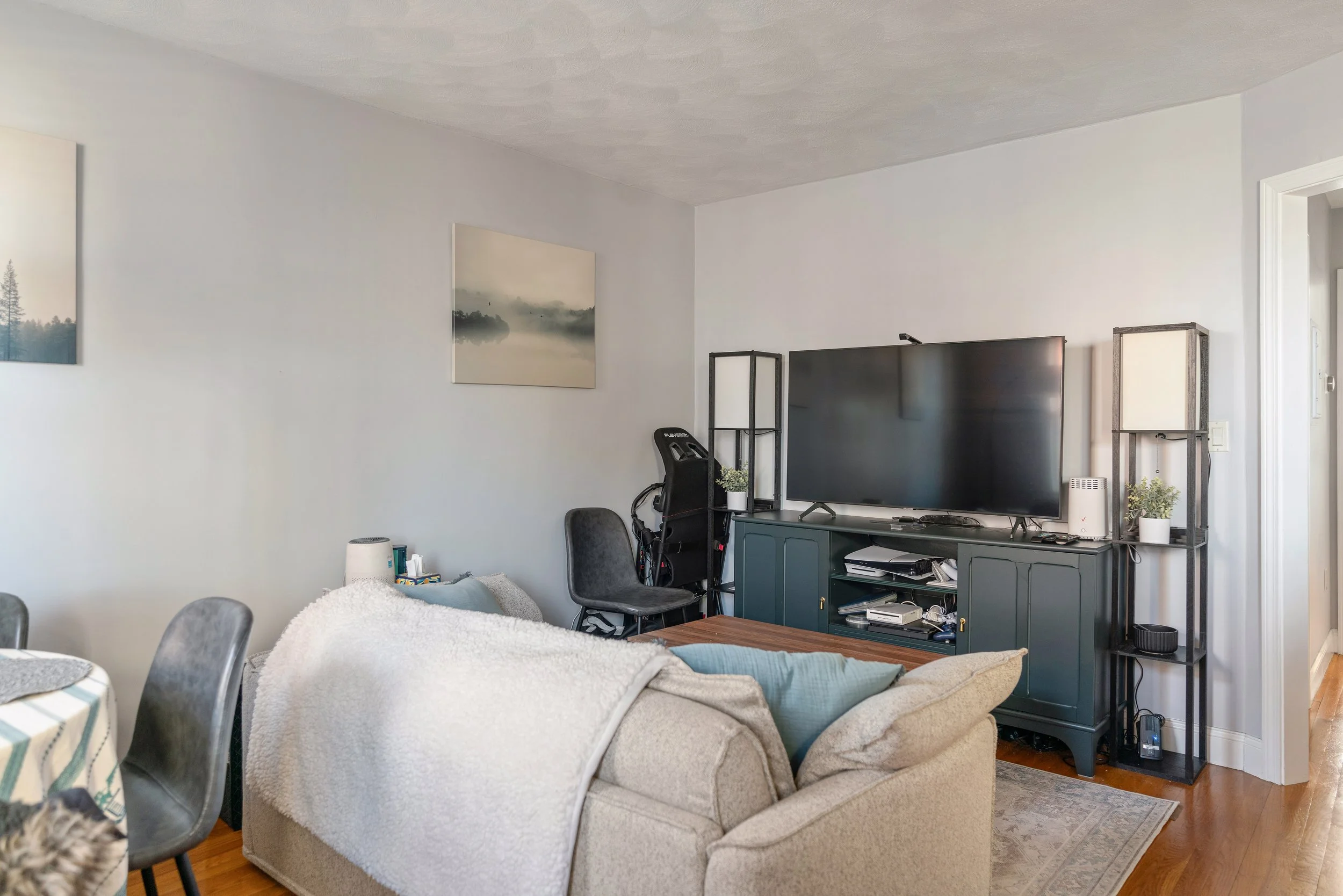 WEB-PRINT_-2_INTERIORS(2).jpg