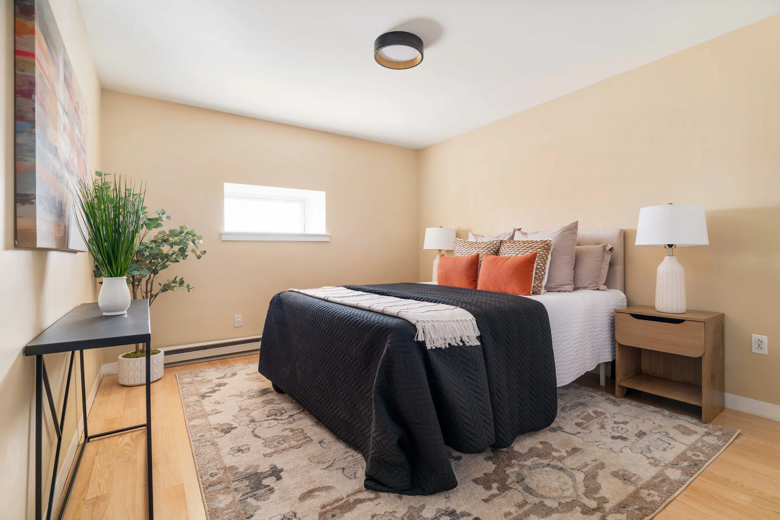 Primary Bed-04406.jpg