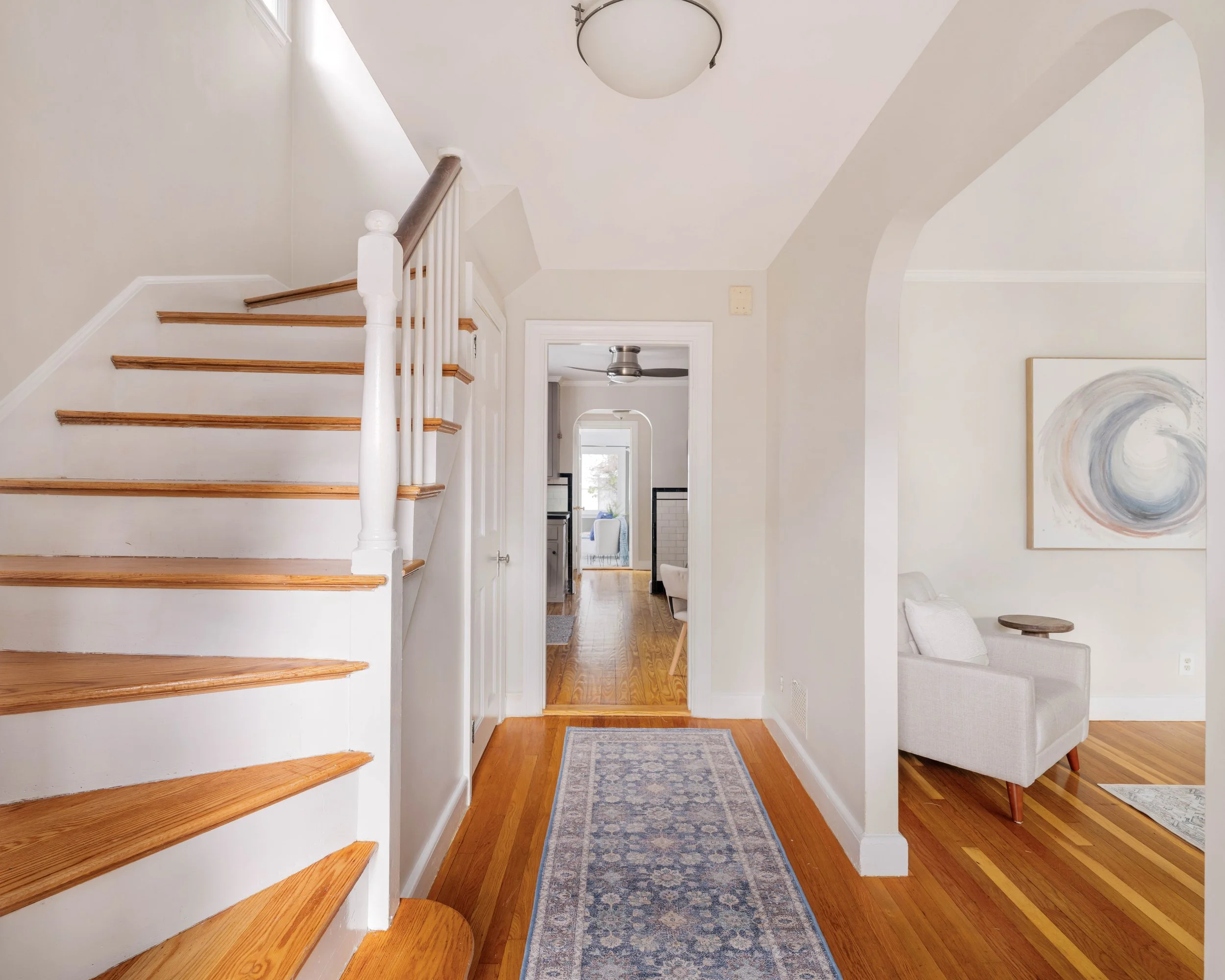 Foyer-03815.jpg