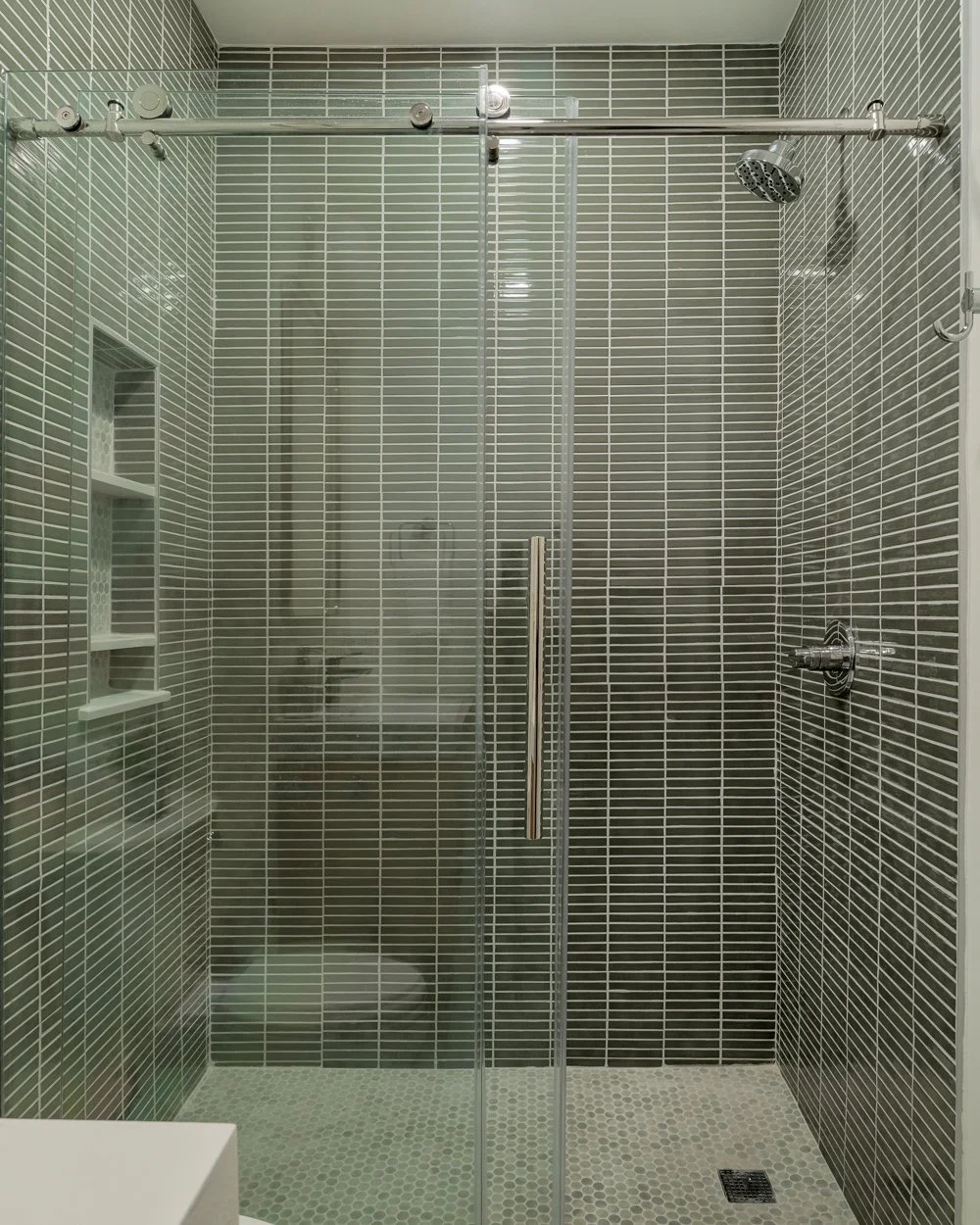 Primary Bed & Bath-08485.jpg