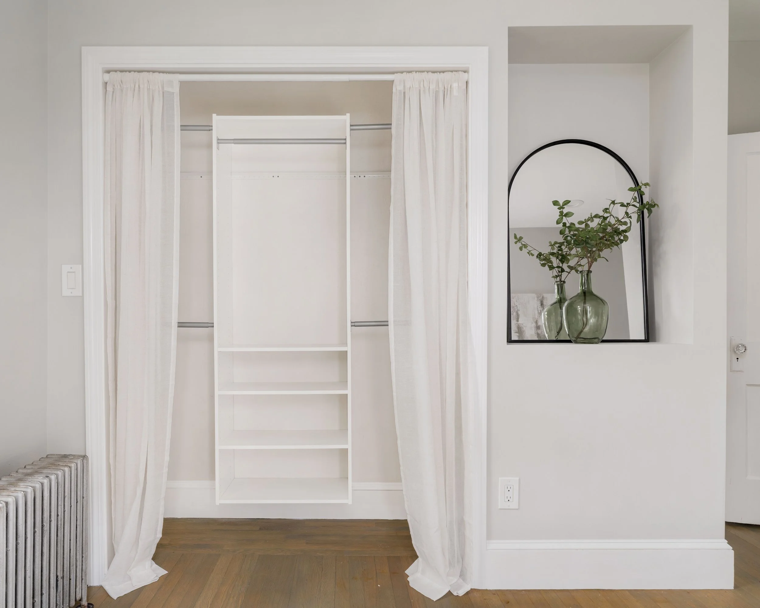 Bedroom 2-09399.jpg
