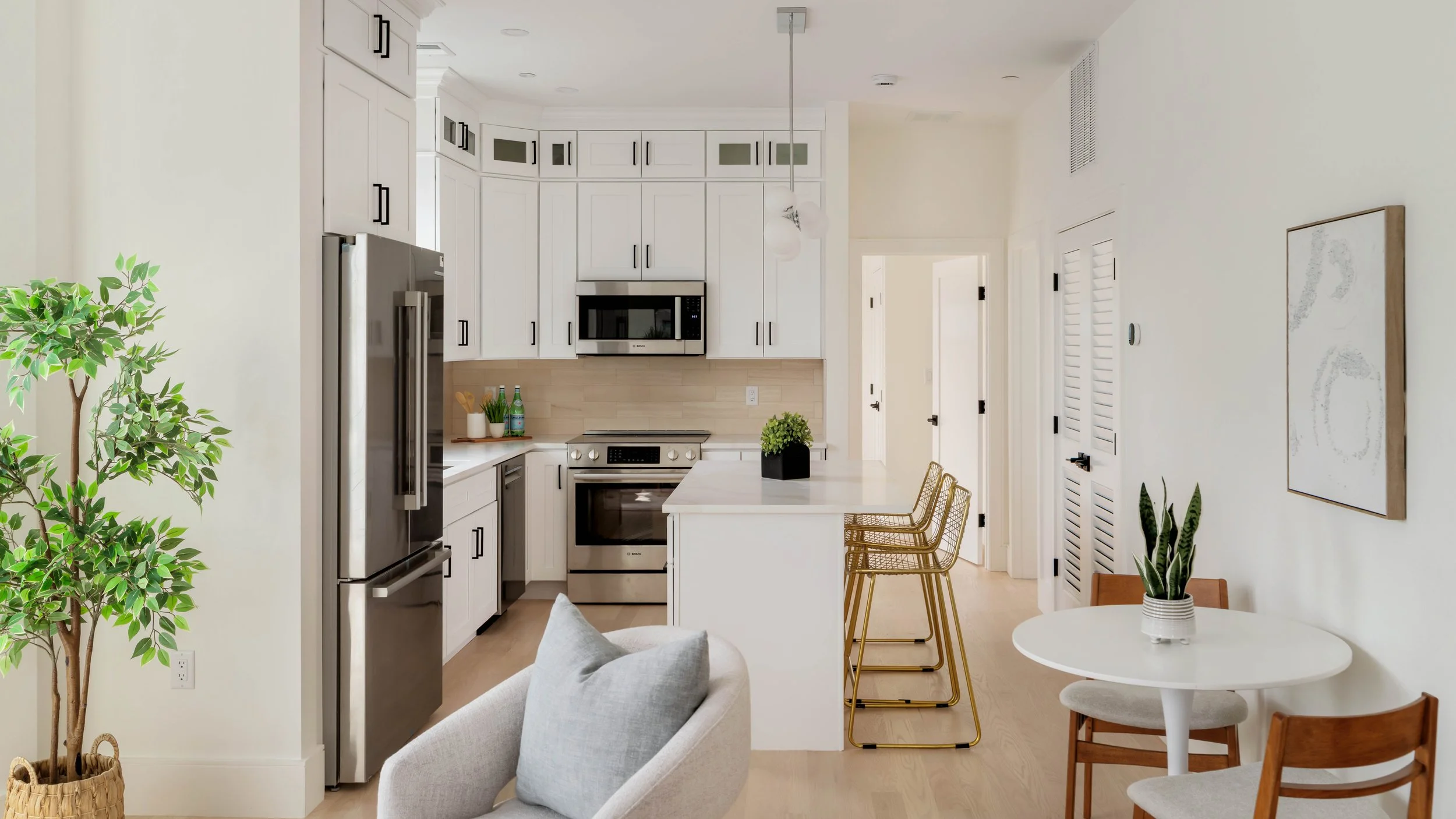 LIVING DINING ROOM-00316.jpg