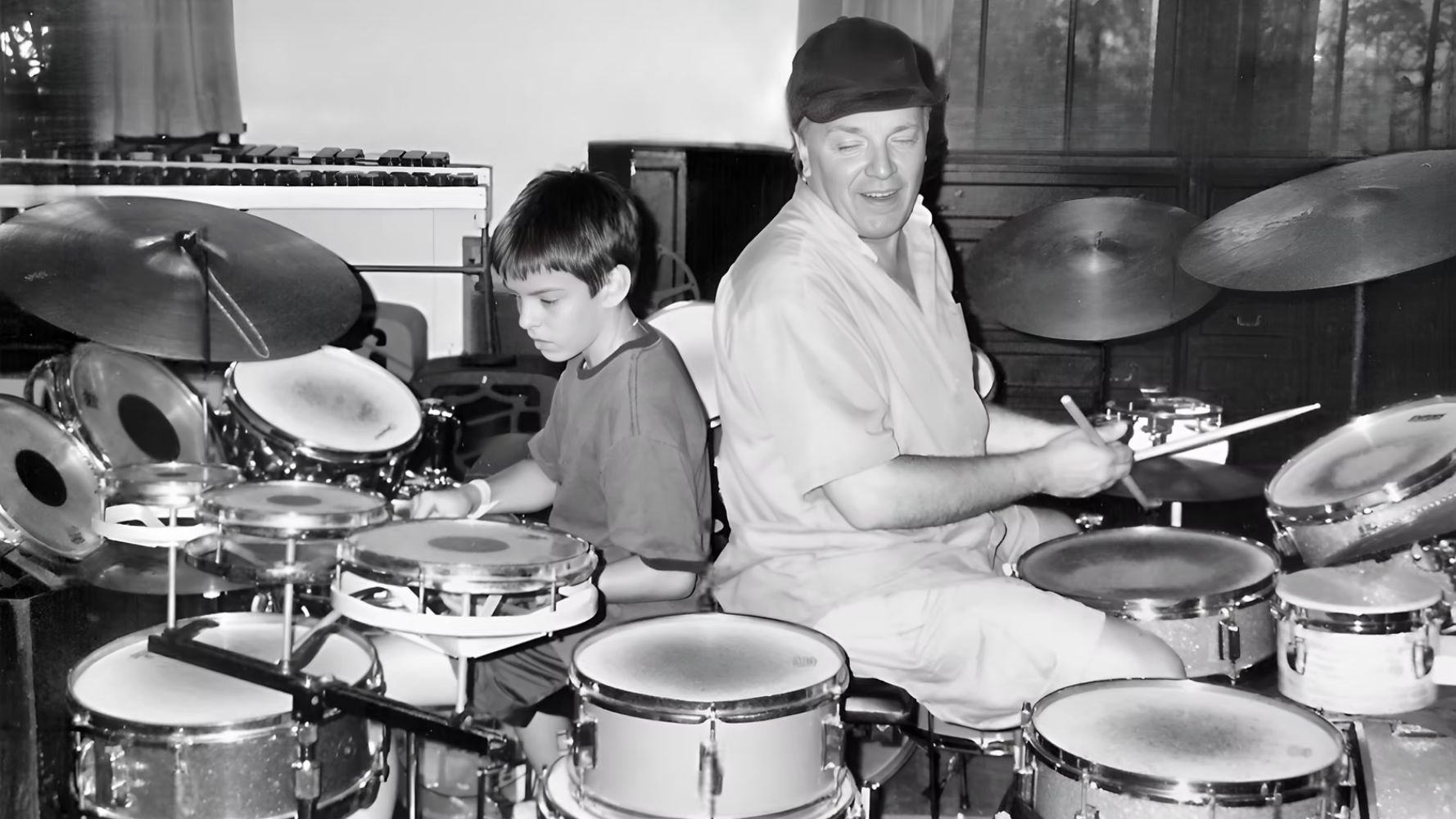 Lighthouse Arts Presents: Johnathan Digiulian & Roger Humphries Quartet
