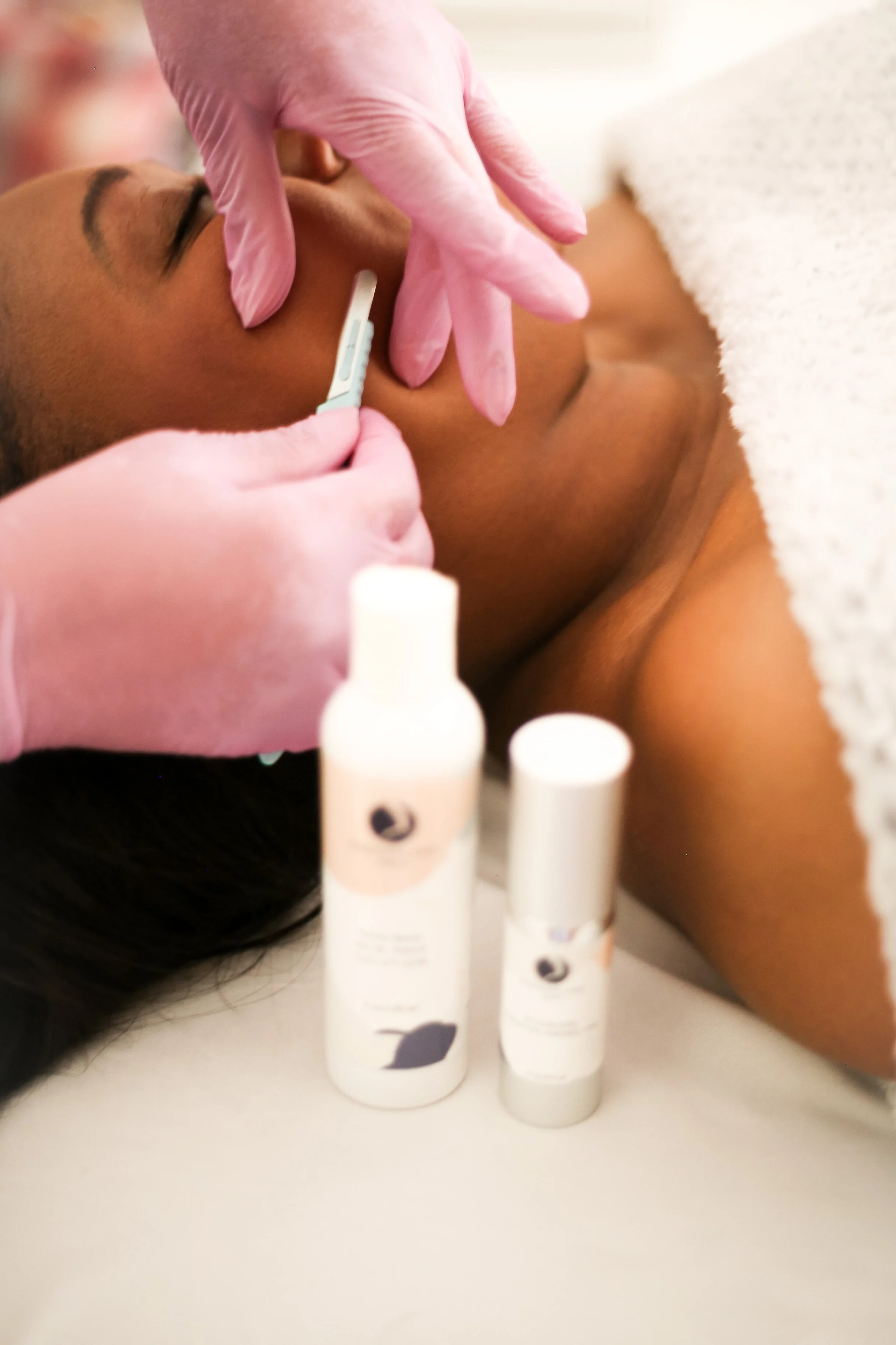 Day Spa Near Me, Dermaplane Near Me, Bryant, AR, Microdermabrasion, Facials Near Me, Bryant, AR, Bryant, AR, Blue Diamond Body and Skin, LED Skin Care, LED Anti-aging Skin Care, TRANQUILITY Spa & Beauty, Flawless Med Spa, Bryant, AR,