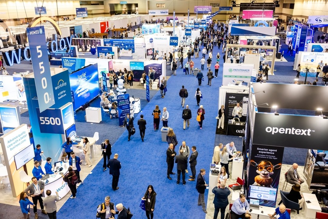 Our favorite part of a conference? The Exhibit hall.
.
.
.
.
. #convention #expo #summitphotographer #boothphotographer #tradeshow #orlandotradeshow #orlandoeventphotographer #orlandoconferencephotographer #occc #orlandoconventioncenter #orlandophoto