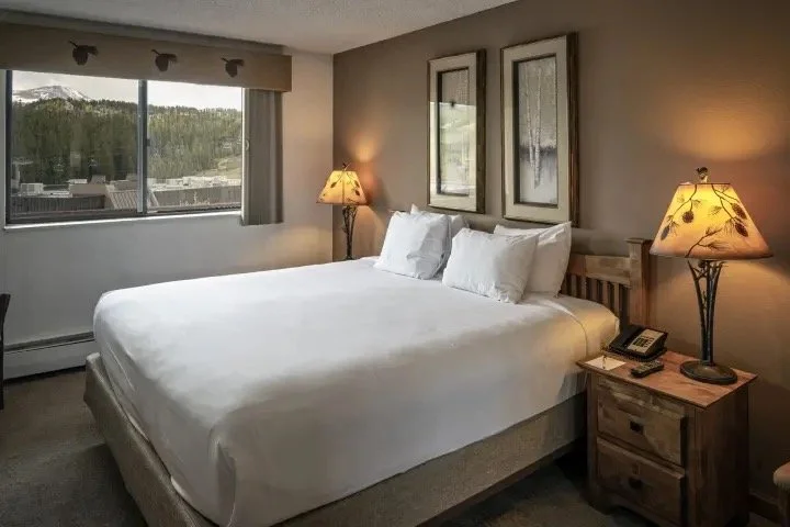 32-Room-26230.jpg