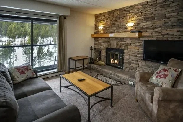 018-Room-4804-B-Bld-4-Two-Bedroom.jpg