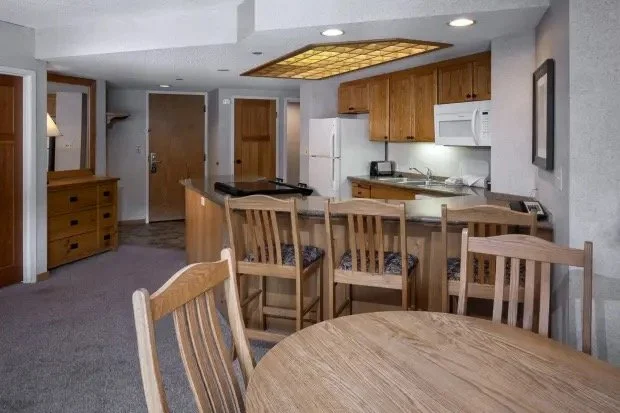 019-Room-4804-B-Bld-4-Two-Bedroom.jpg