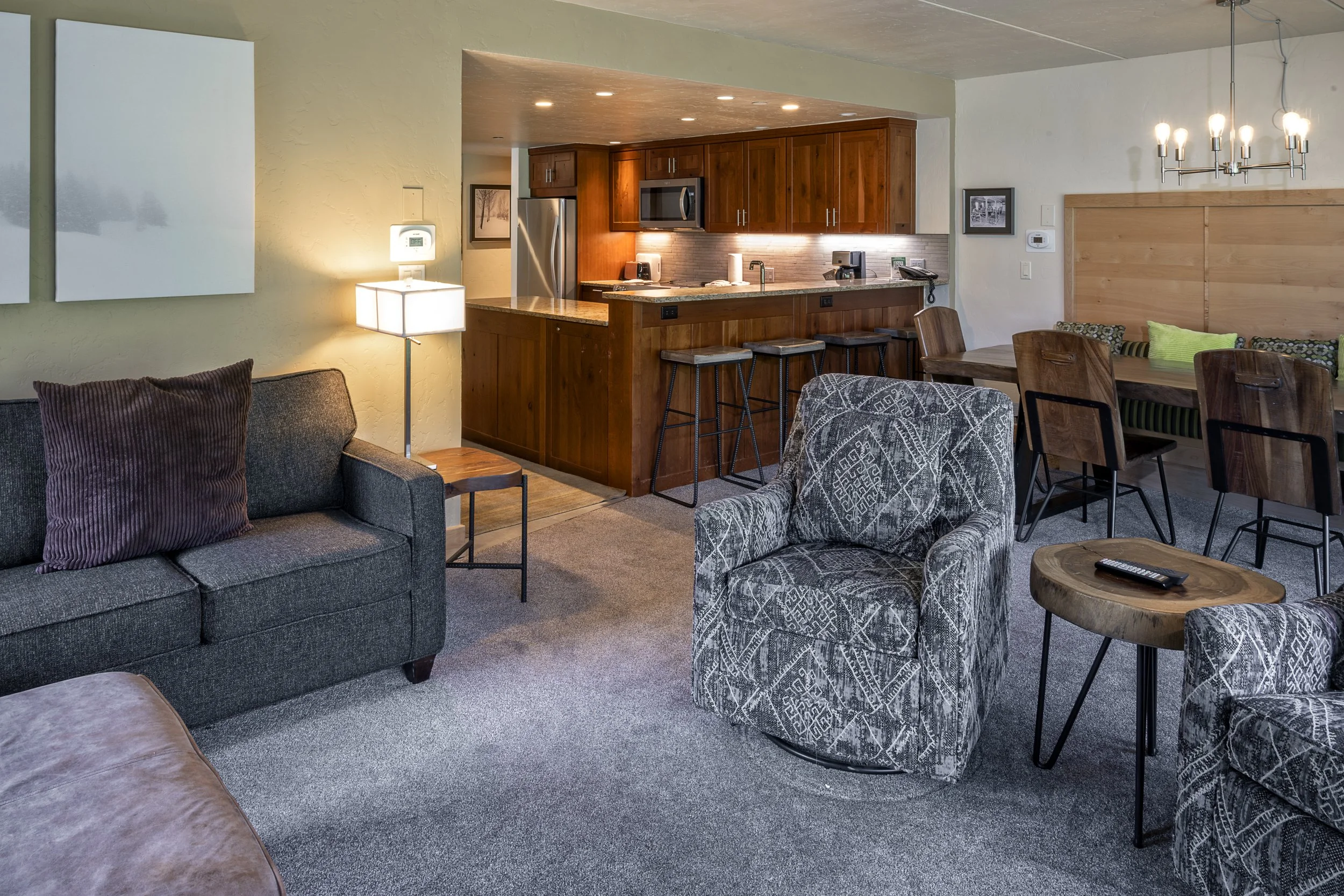 35-Room 4530.jpg