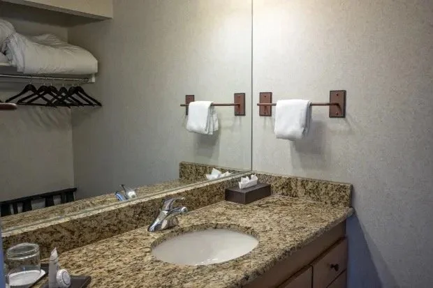 026-Room-4804-B-Bld-4-Two-Bedroom.jpg