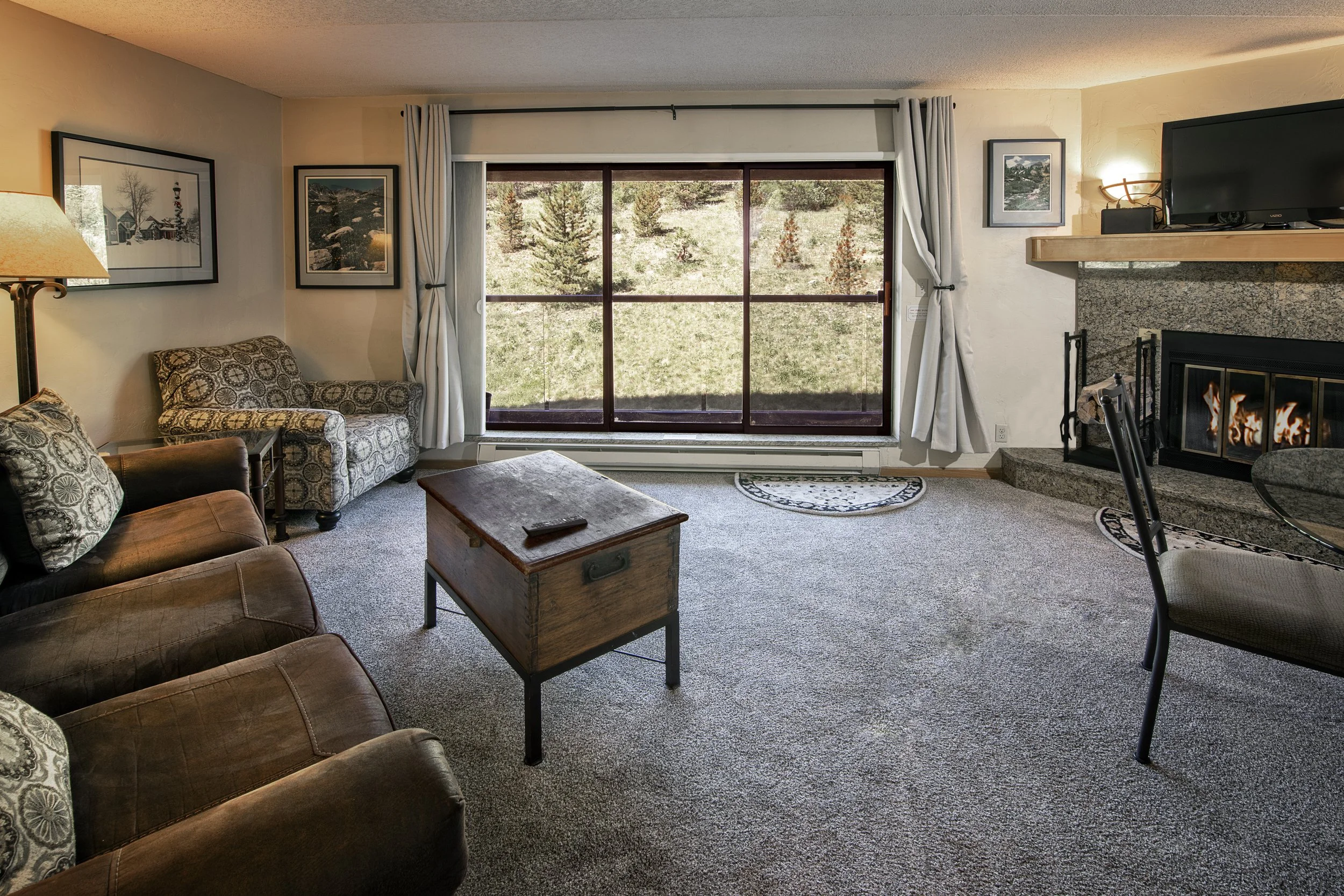 49-Room 4218.jpg