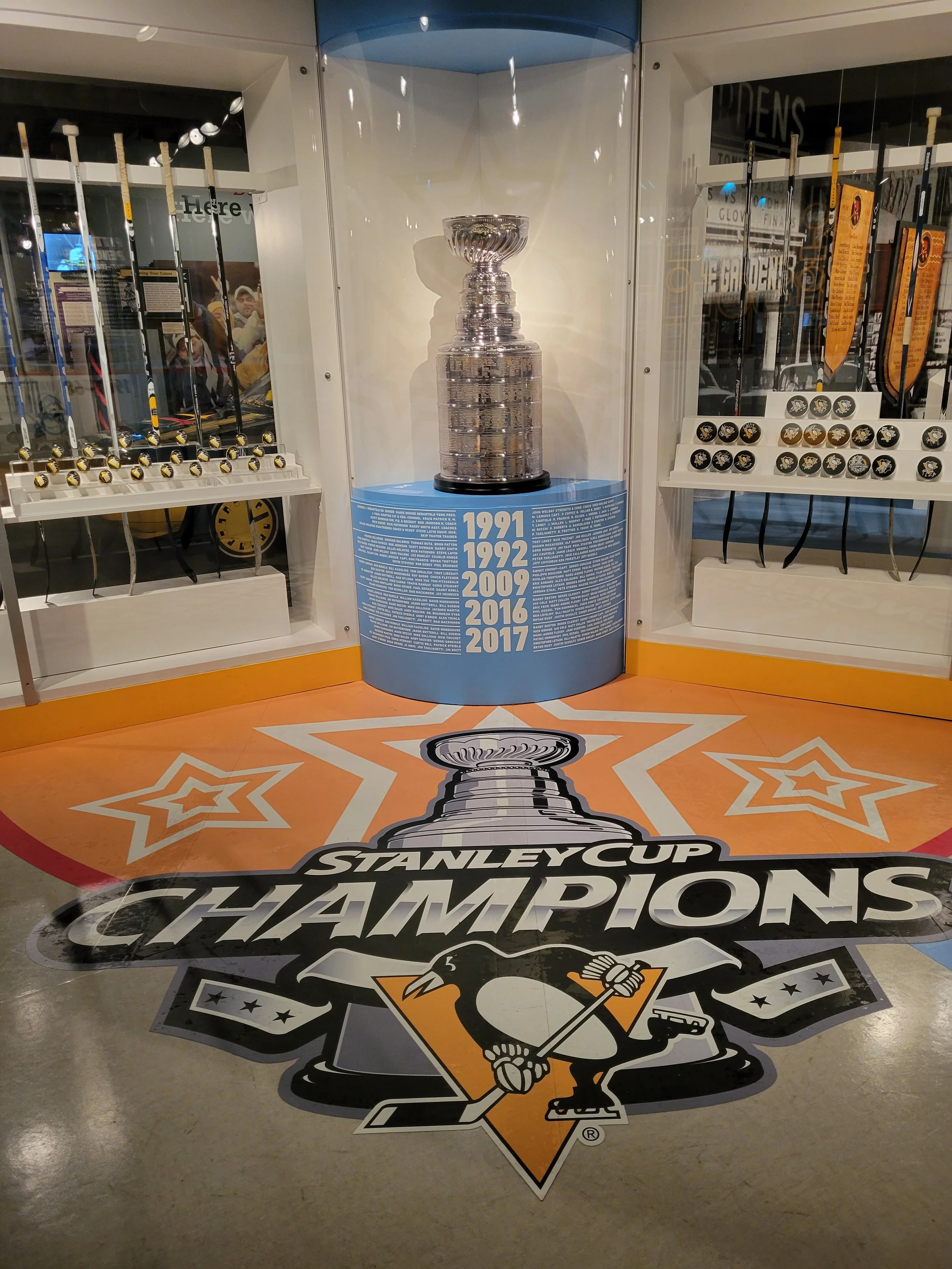 hockey2.jpg
