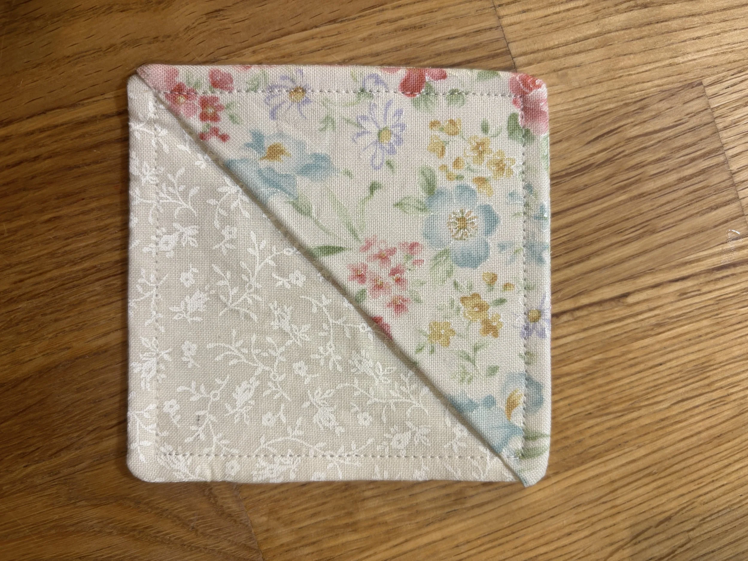 SPRING LINEN BOOKMARK SQUARES