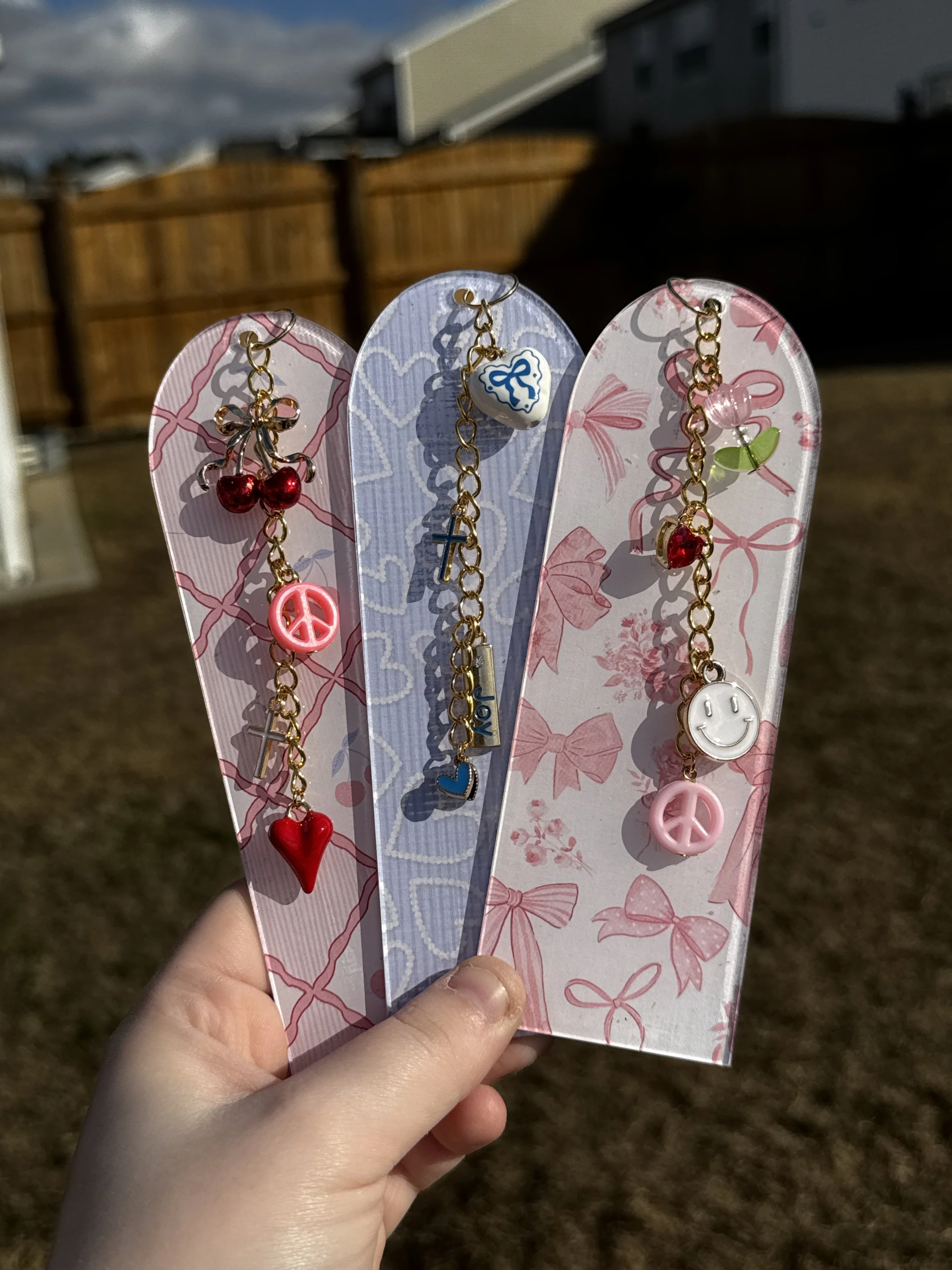 GIRLY POP CHARM-ING BOOKMARKS