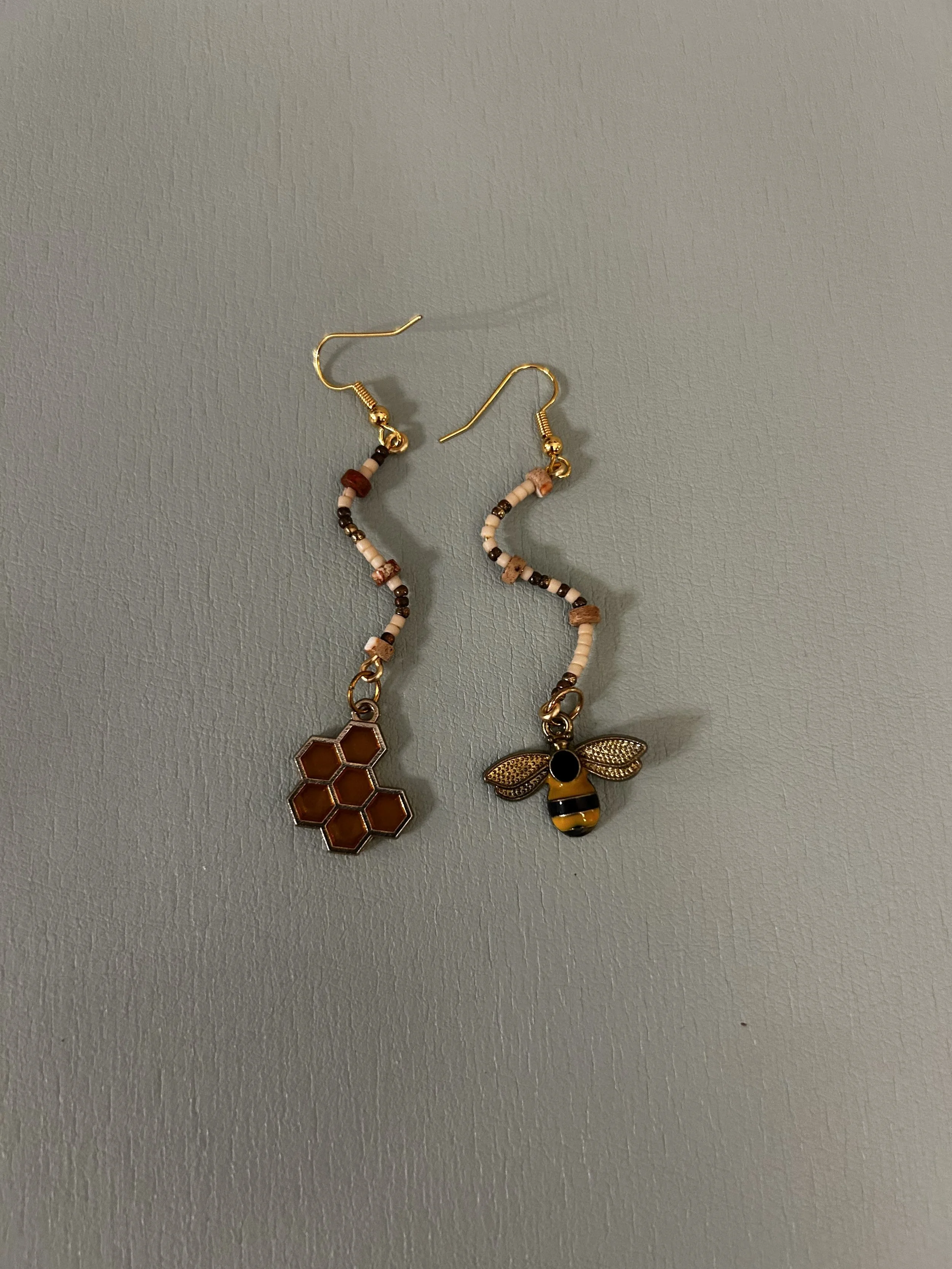 Bee earrings.jpg