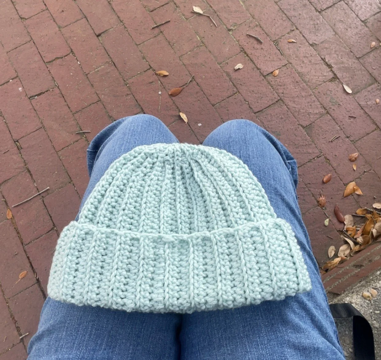 SOFT BLUE BEANIE