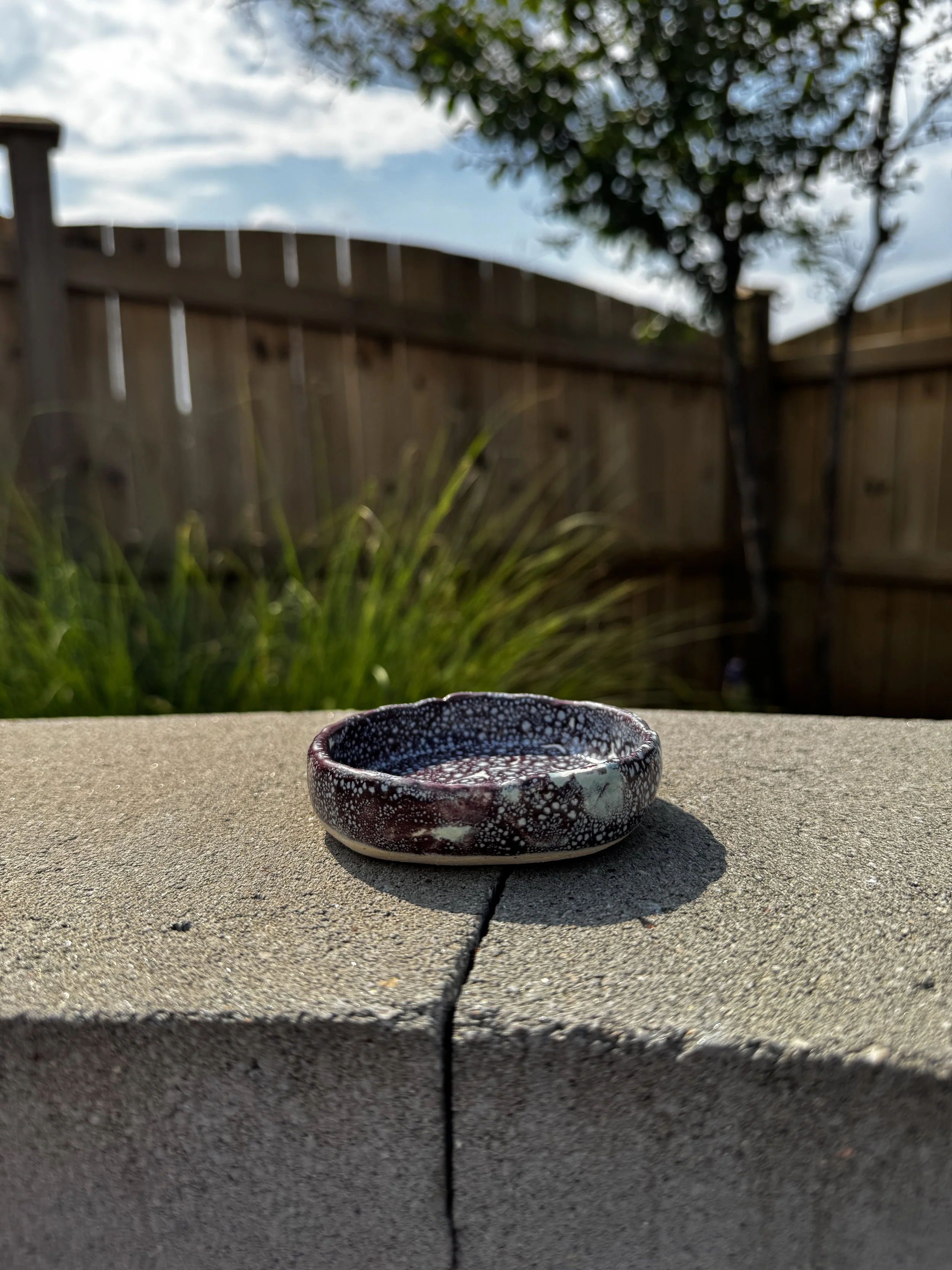 BUBBLES CERAMIC TRINKET DISH