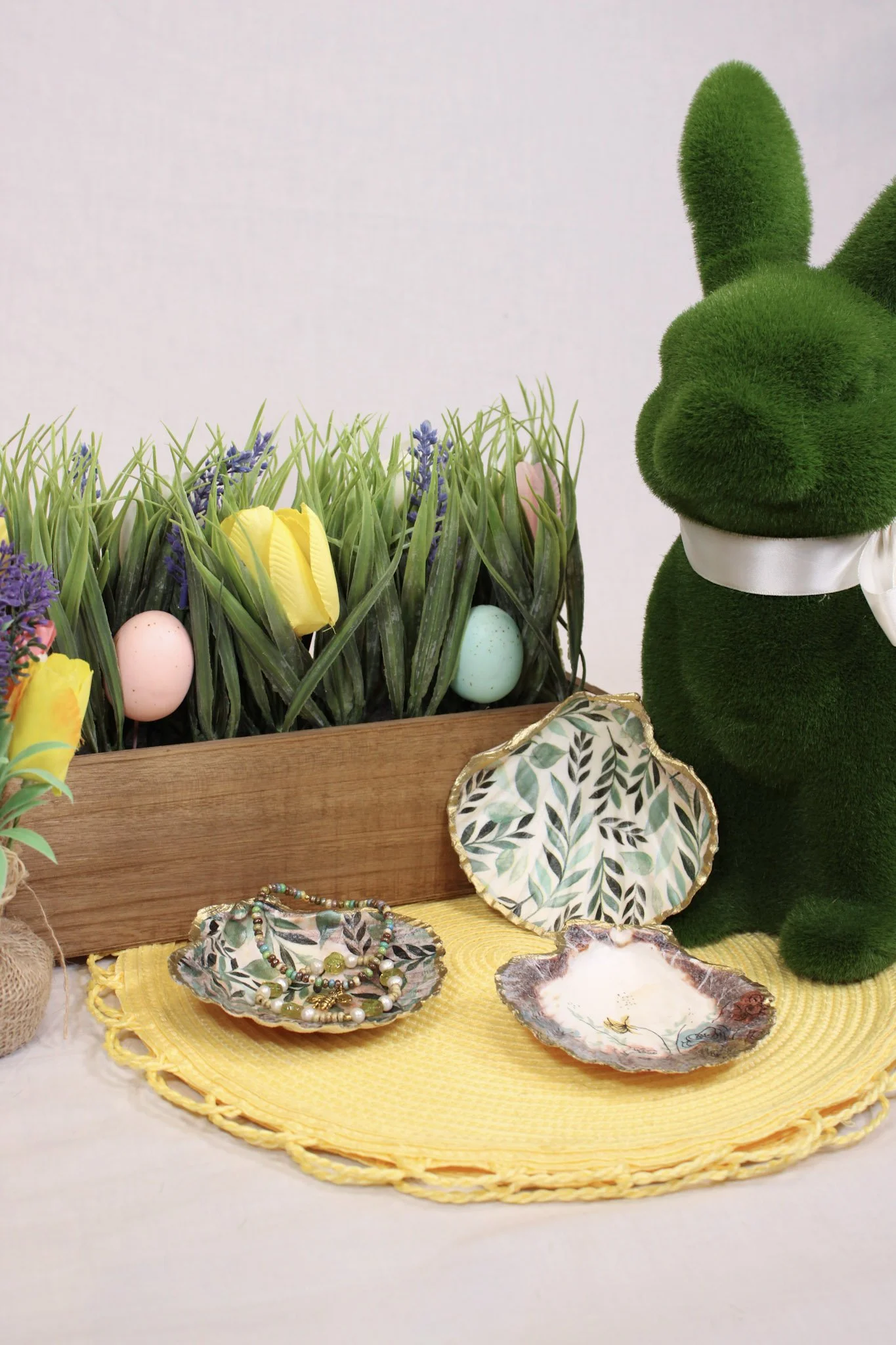 SEASHELL TRINKET DISHES