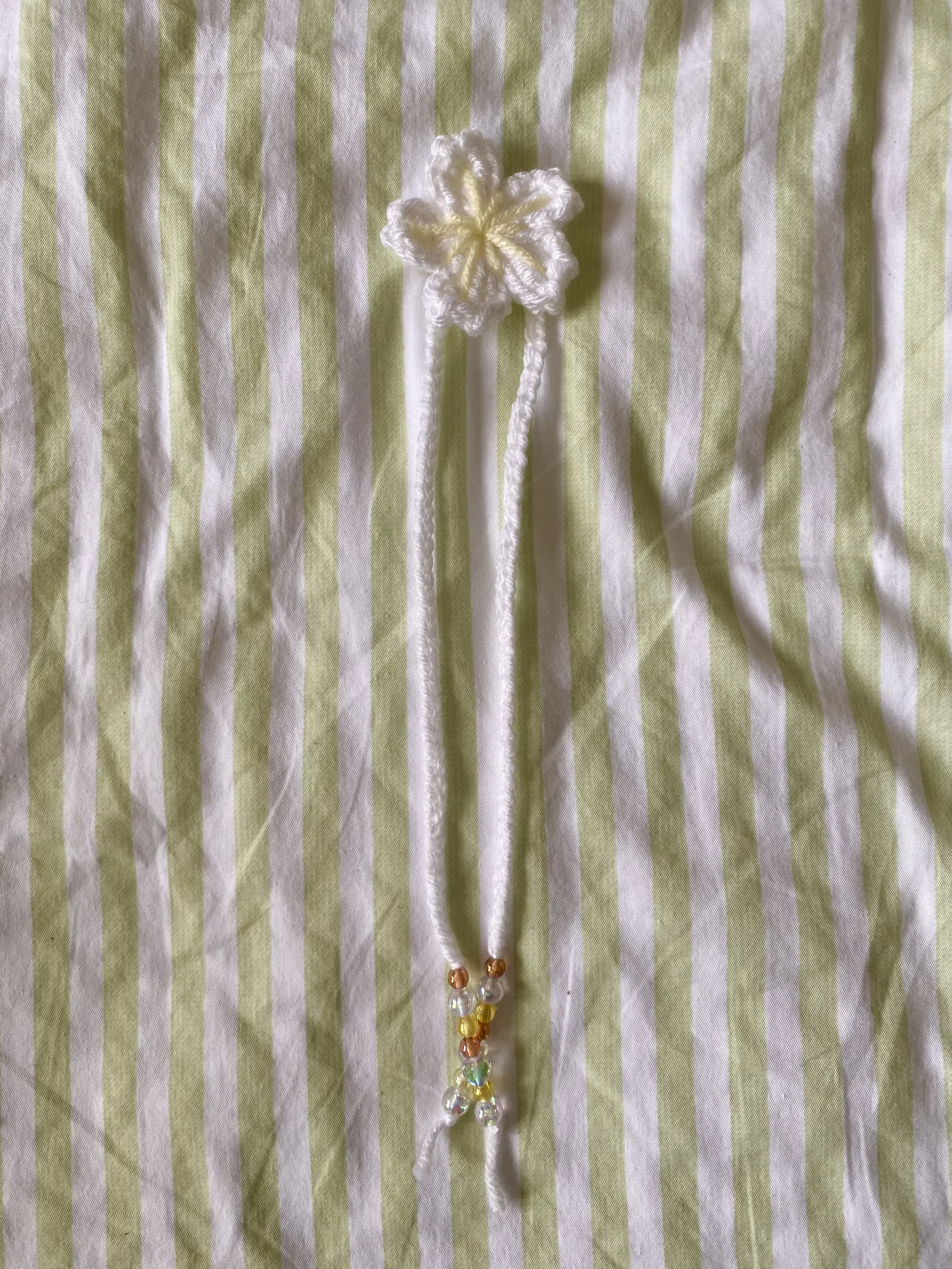 flower bookmark 4.jpg
