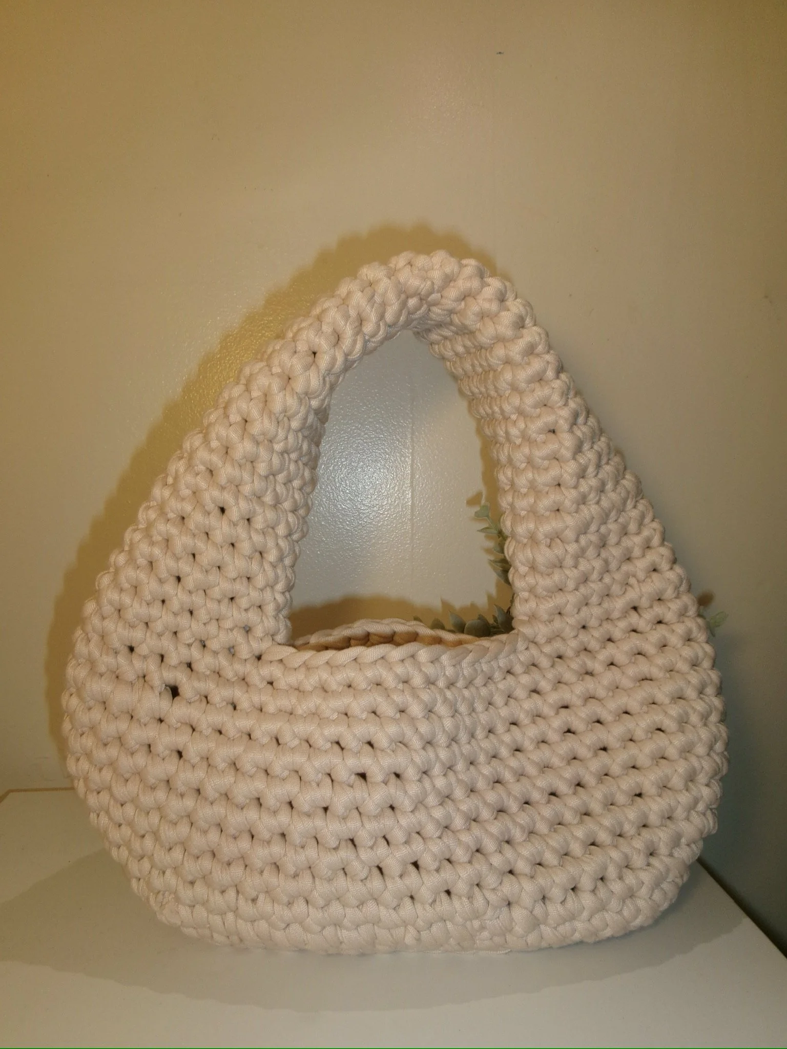 CROCHET EGG BAG