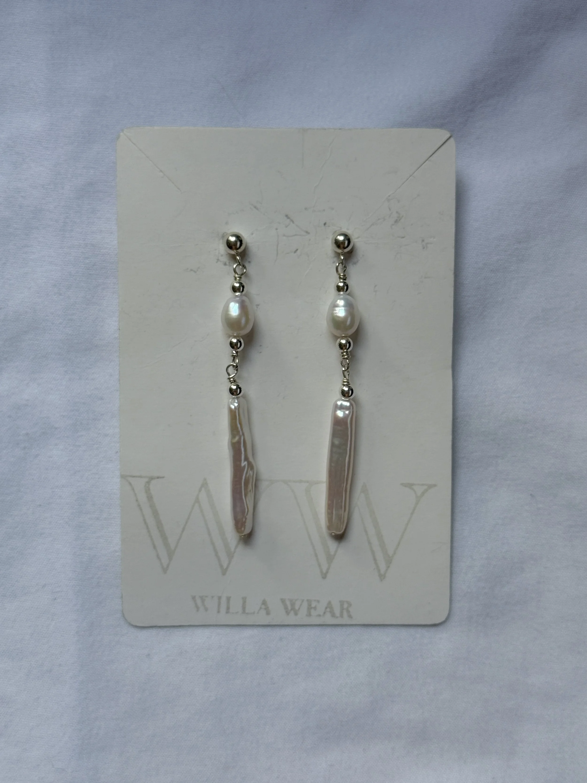 PILLAR PEARL EARRINGS
