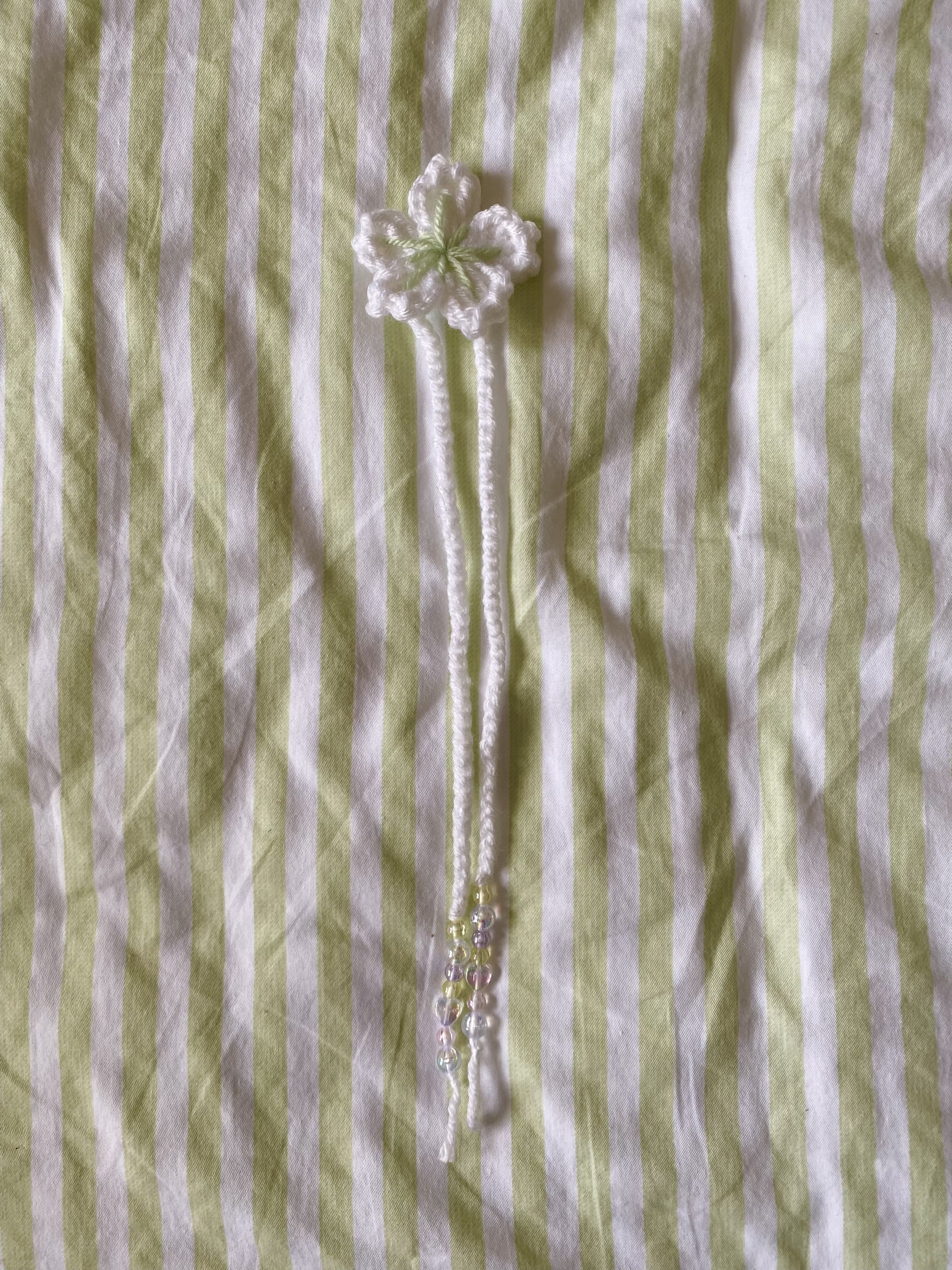 flower bookmark 5.jpg