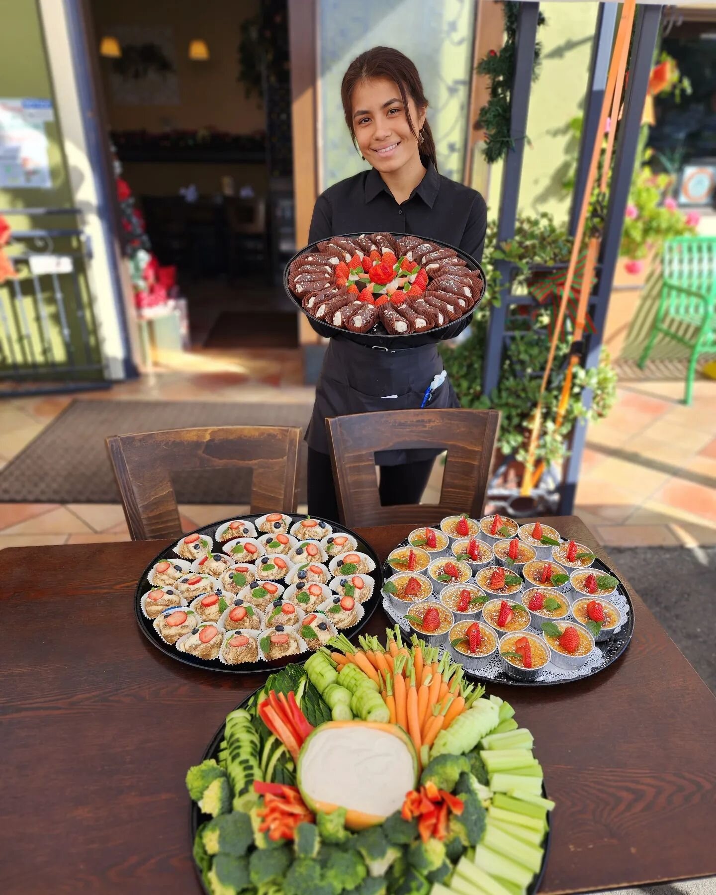 Do you need some catering for the holidays? Give us a call or visit us at cucinaalessarestaurants.com and we would love to help you with your event!