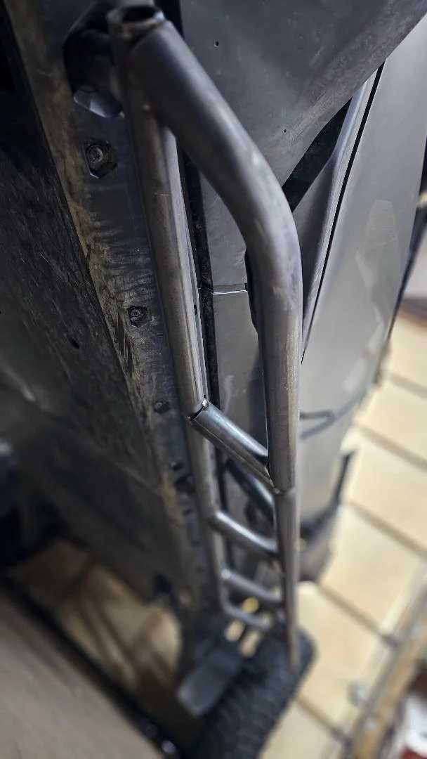 Mavrick R4 Standard Raw 2.jpg