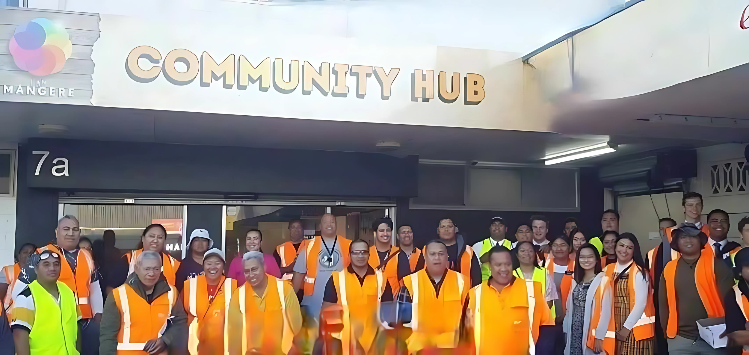 Com Hub.png