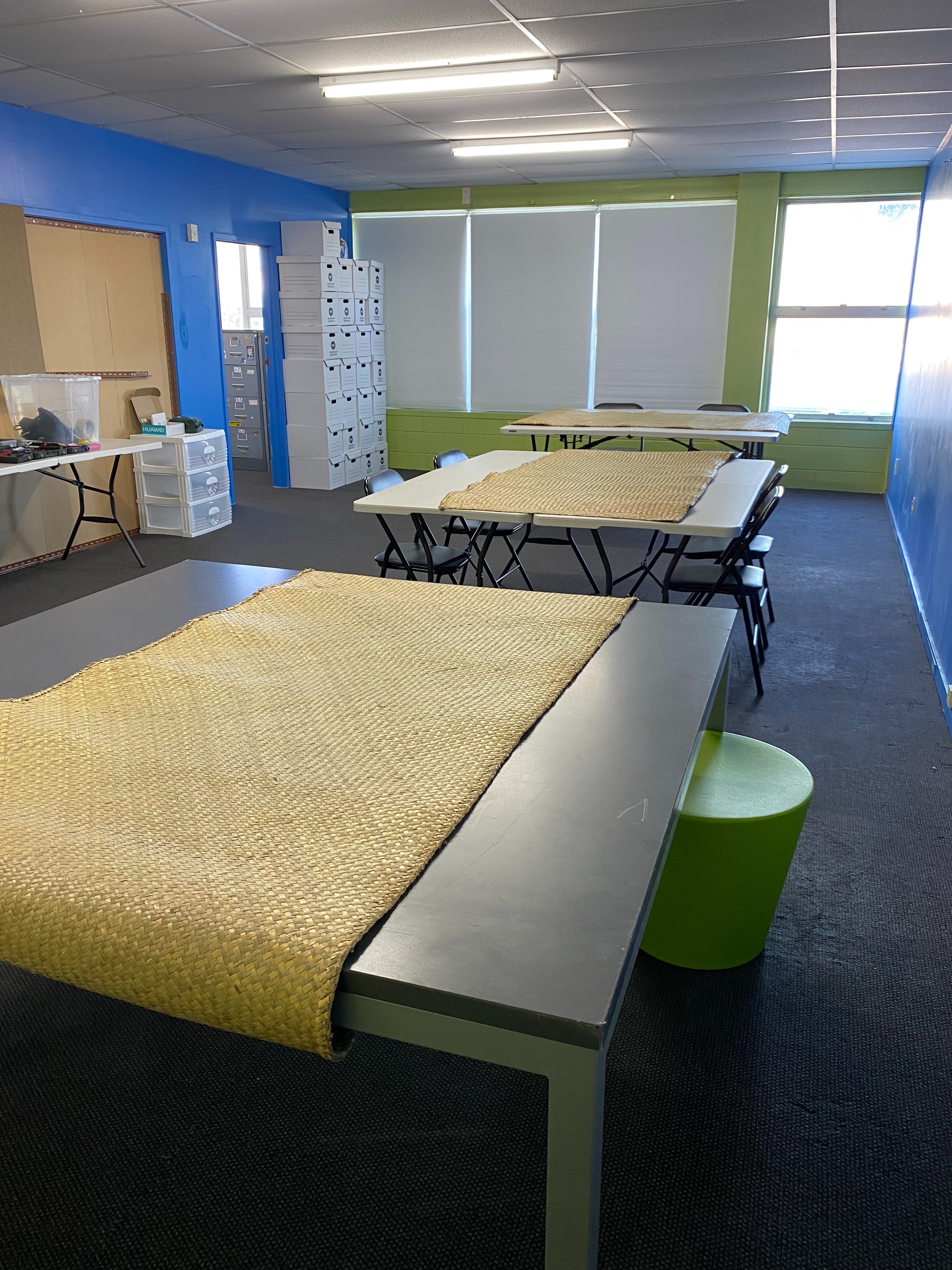 Com Hub upstairs 2.jpg