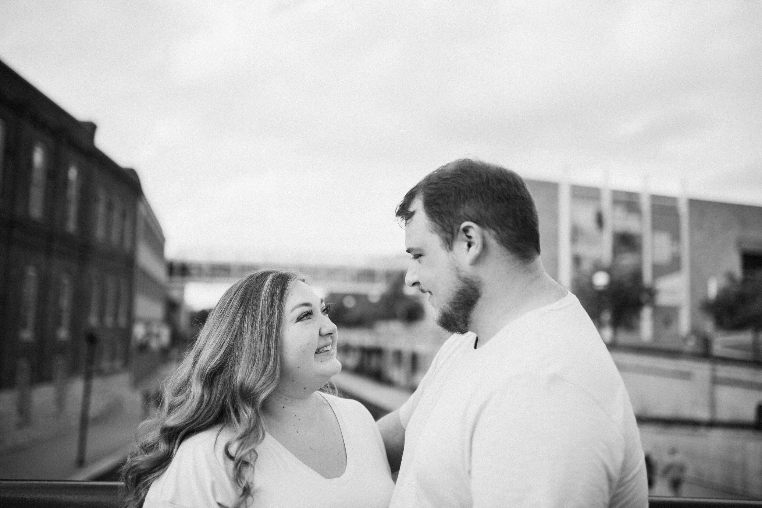 Downtown Indianapolis Summer Engagement Session | Kirsten &amp; Austin