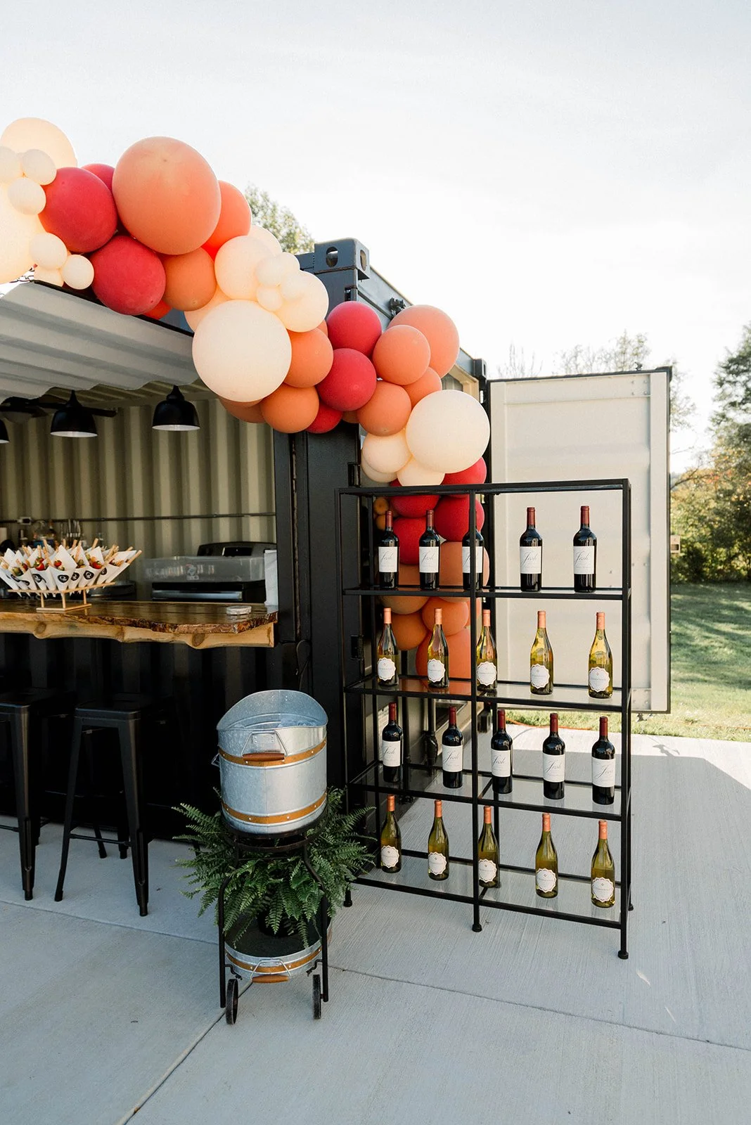 A Modern Affair at Que Sera Farms