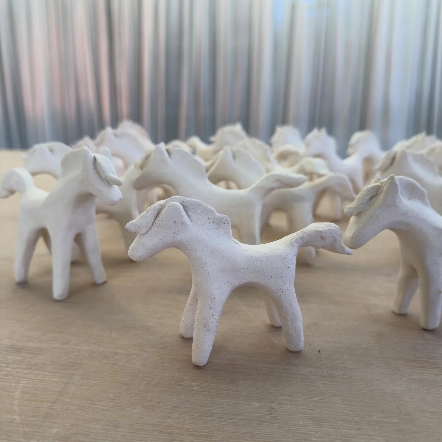 Lots of little ponies were glazed yesterday 🐴 ✨ Much to do before @melbourne_renfair 🏰💕 Can&rsquo;t wait to see how these cuties come out of the kiln. 

#ceramicsculpture #horsetagram #melbourneceramics