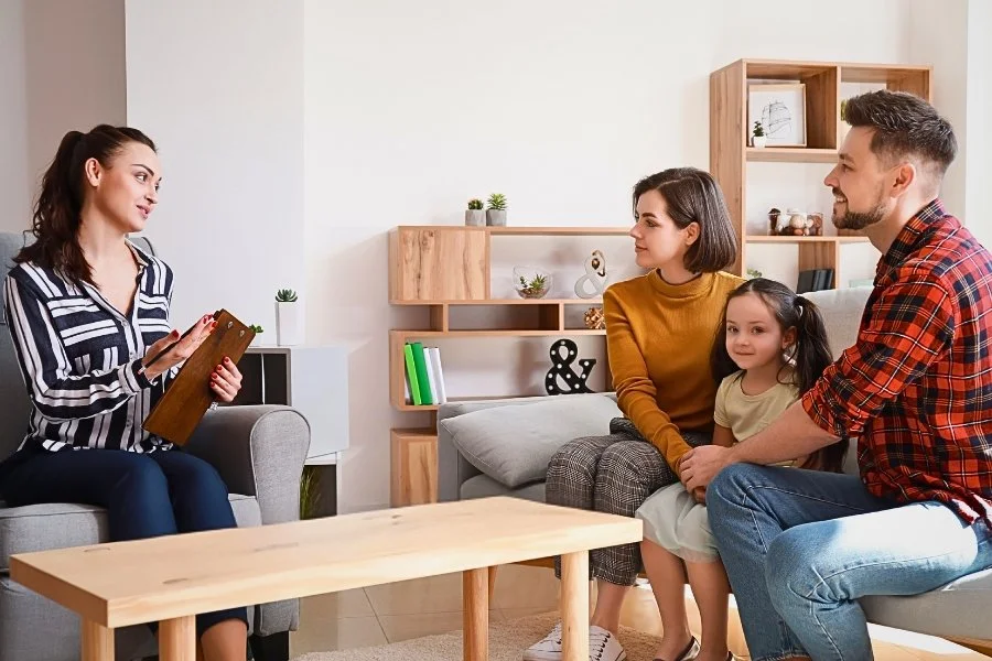 What It Really Takes to Become the Go-To Therapist in Your Specialty